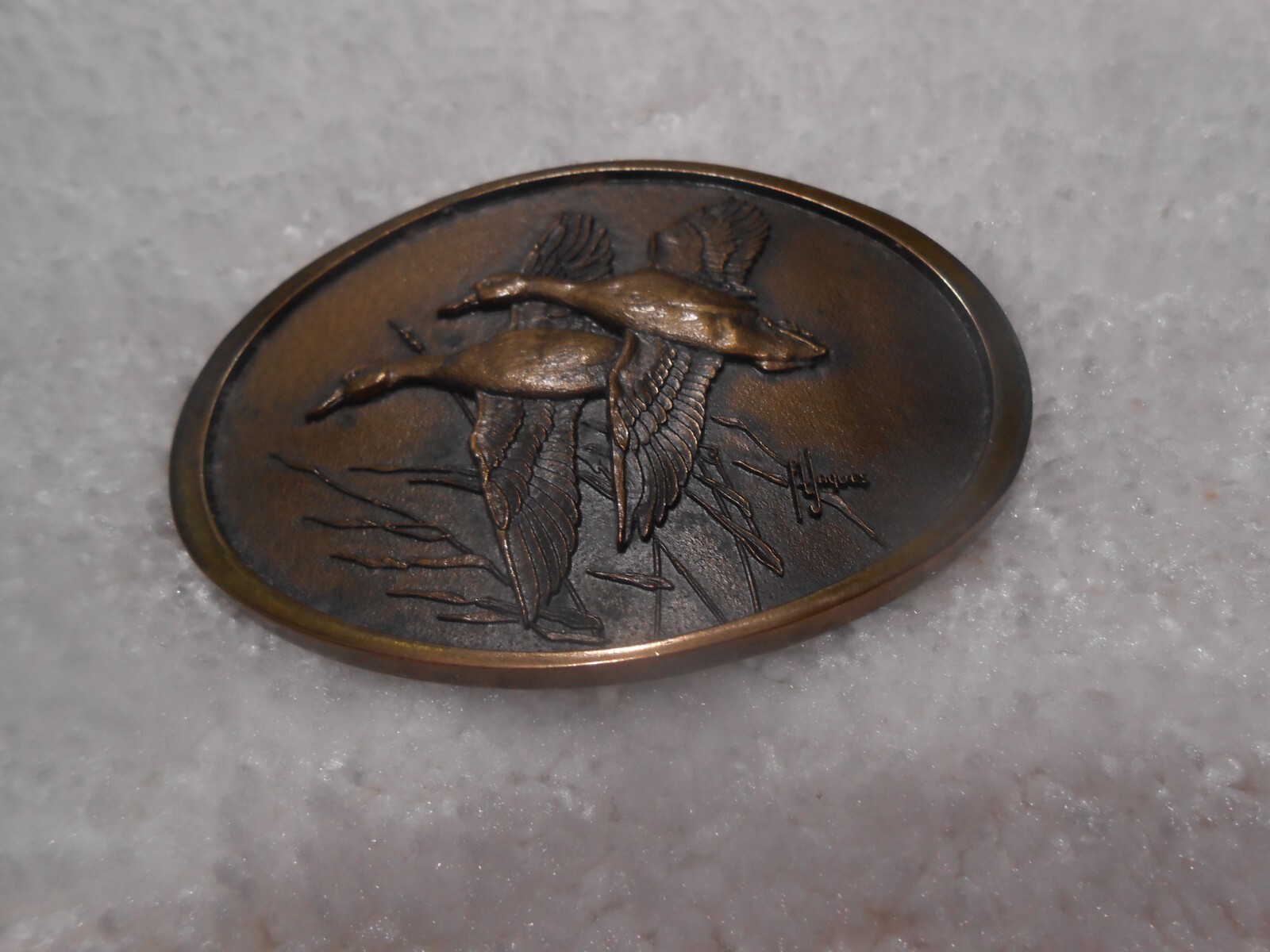 Wild Wings Inc. Lake City, Minnesota 55041 Brass Ducks Belt Buckle