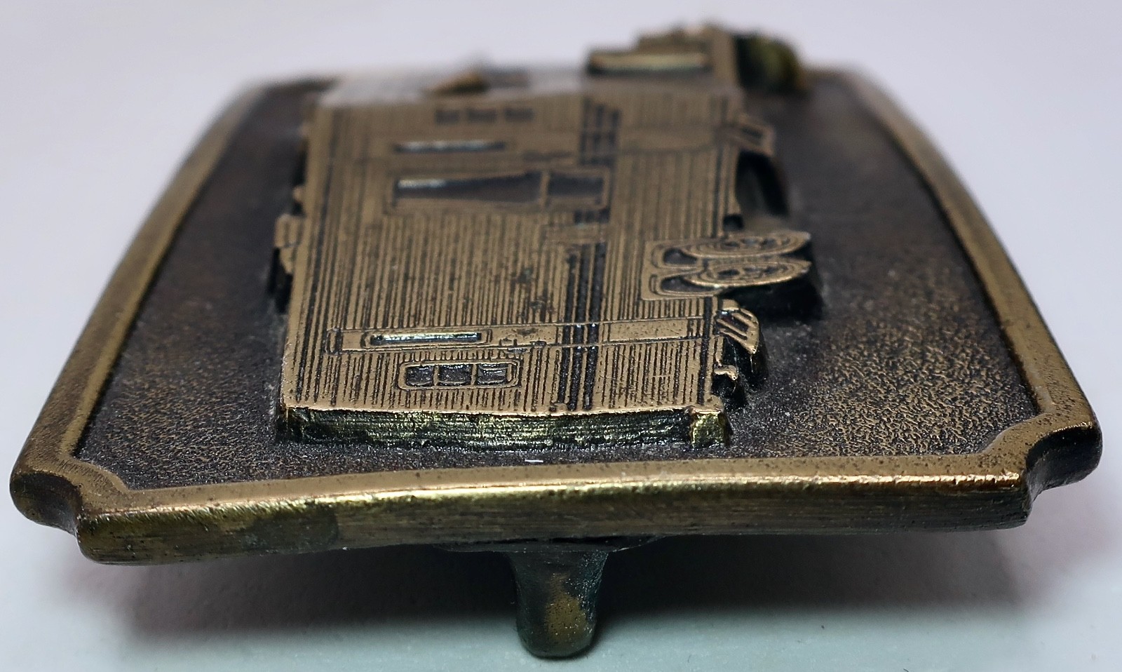 Vintage Robin Mfg Co Reading Pa. Solid Brass RV Travel Trailer Belt Buckle #2009