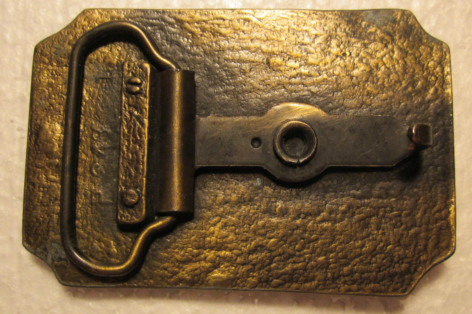 Ducks taking flight- vintaGE-BRASS 3 1/4 X 2 INCH BELT BUCKLE.