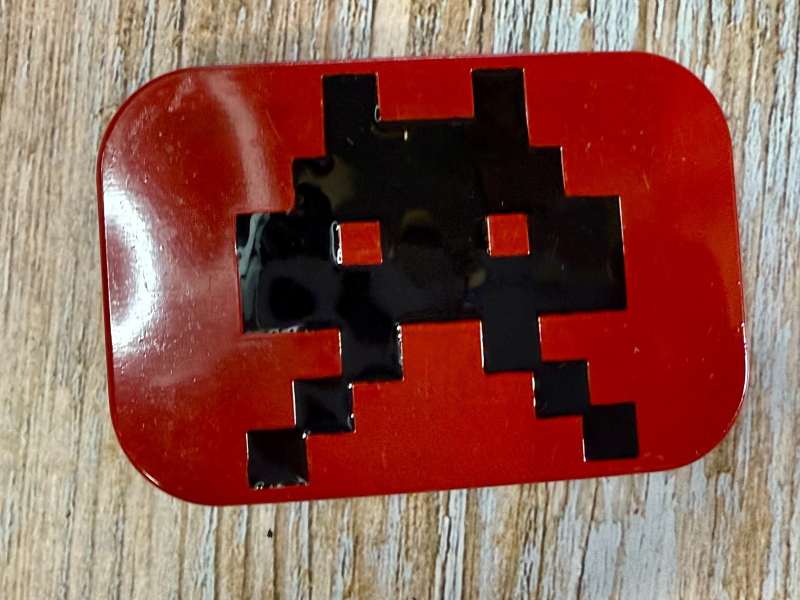 Iconic Pixelated Alien Space Invaders Arcade Game Red Black Enamel Belt Buckle