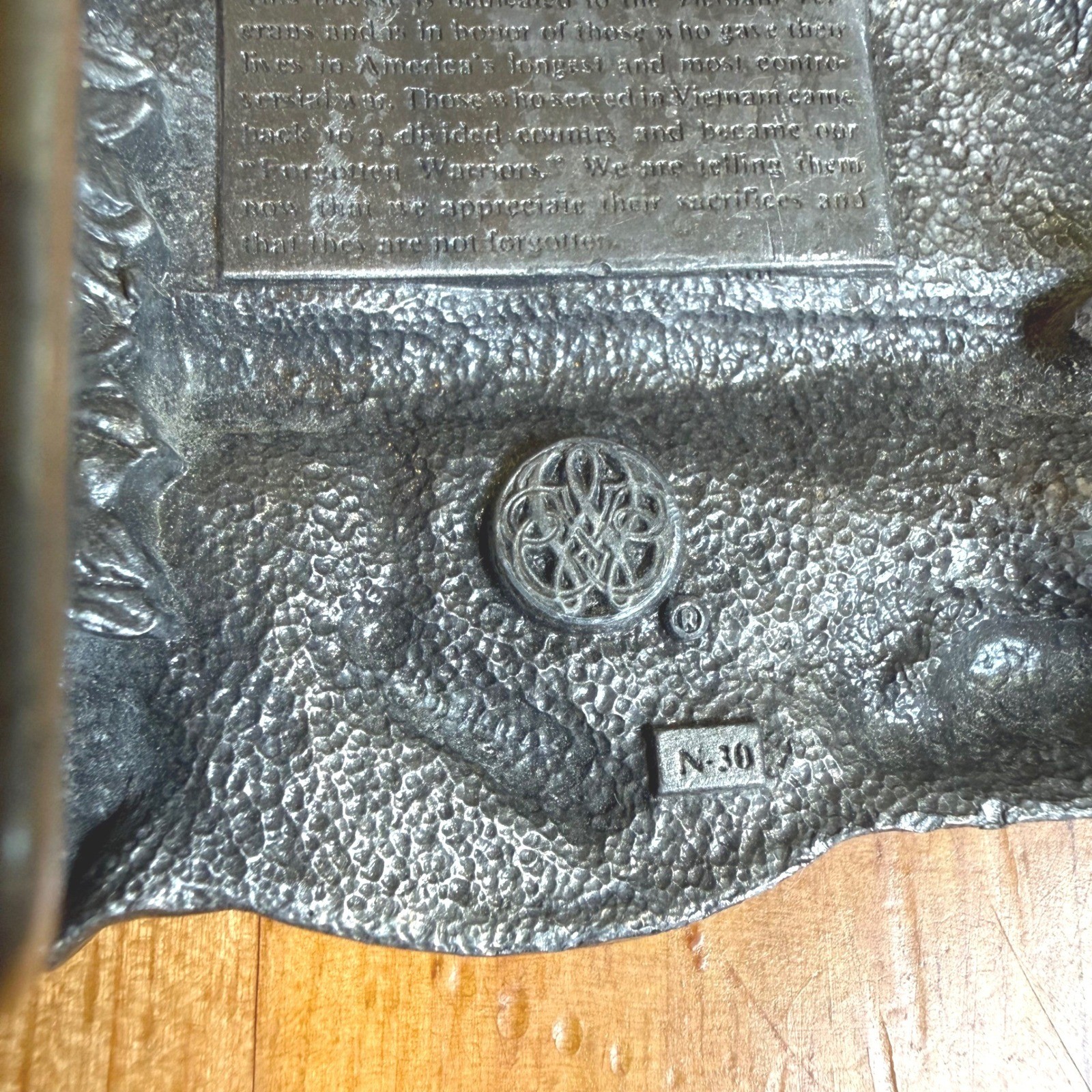 Vintage 1988 Siskiyou Vietnam Veteran The Forgotten Warrior Pewter Belt Buckle