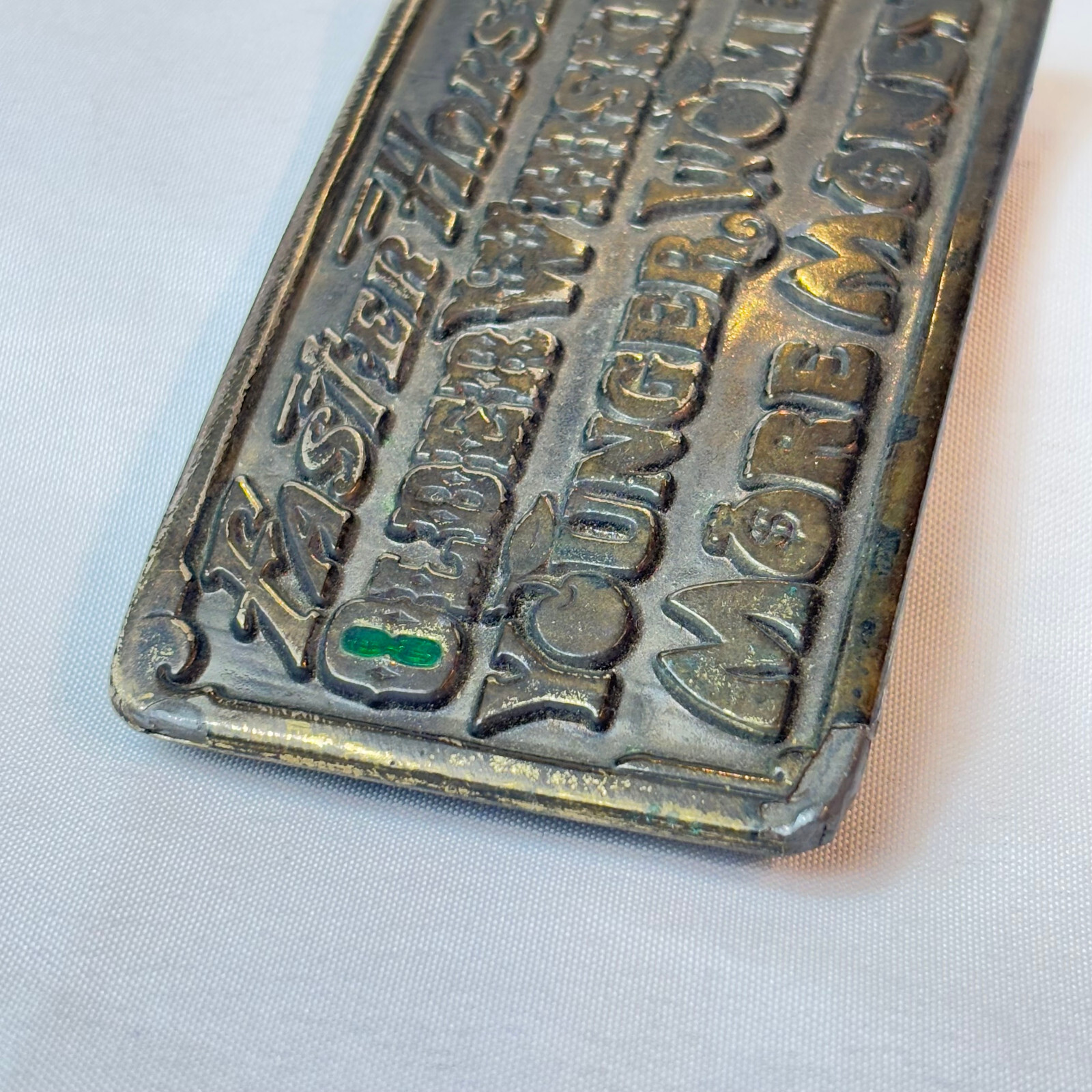 1977 Great American Buckle Co Belt Buckle Faster Older Younger More #750