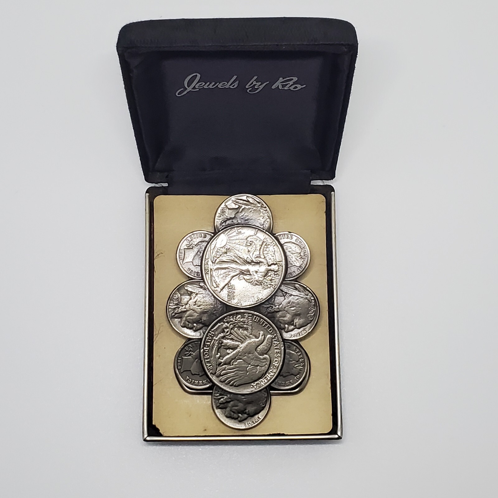 Buckle Coin USA – Vintage Years 90s Made In The USA! Jewels by Rio