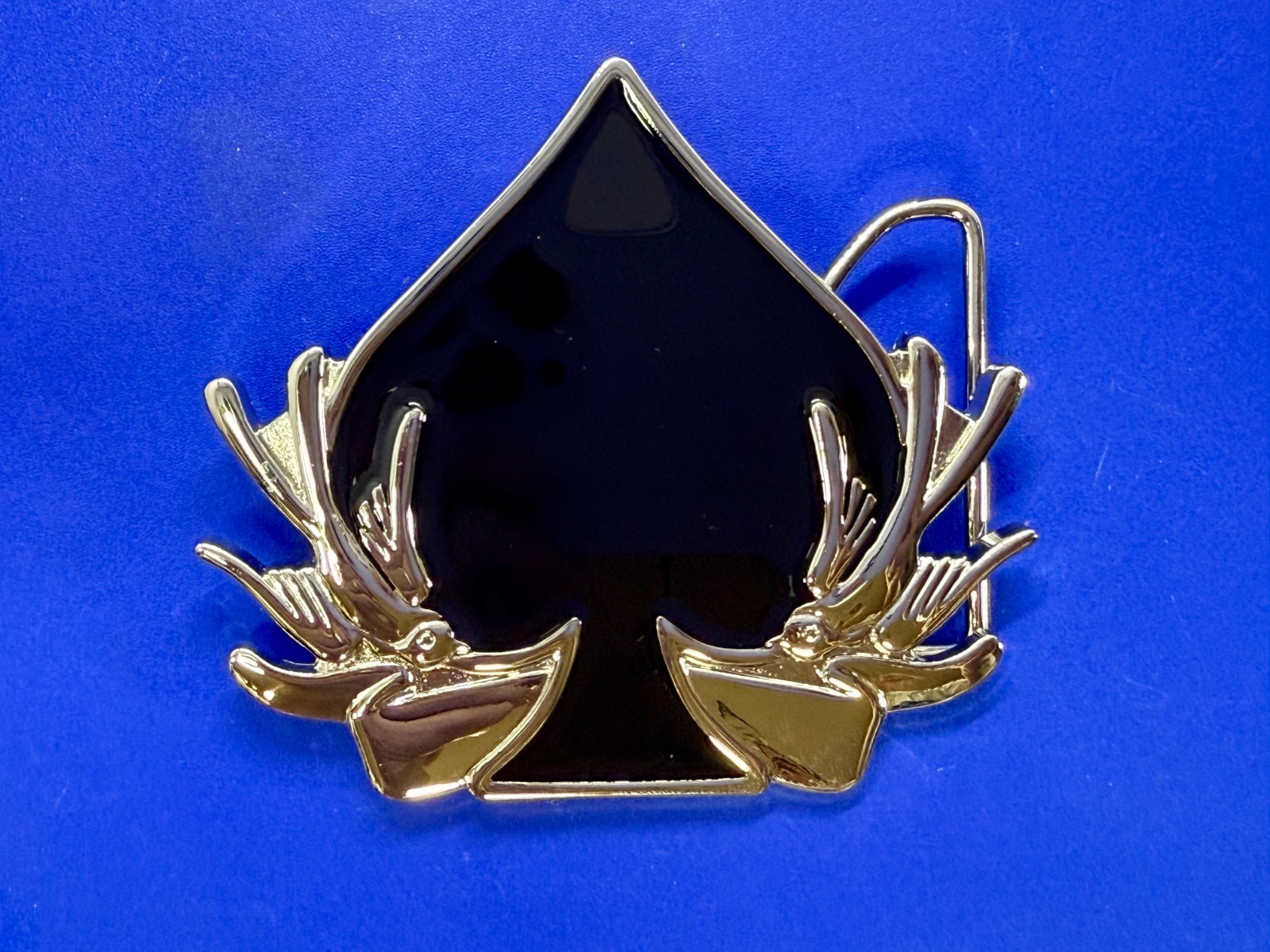 Spade Playing Cards W/ Birds Cutout NOS 2005 Hunters Vegas Baby! Belt Buckle