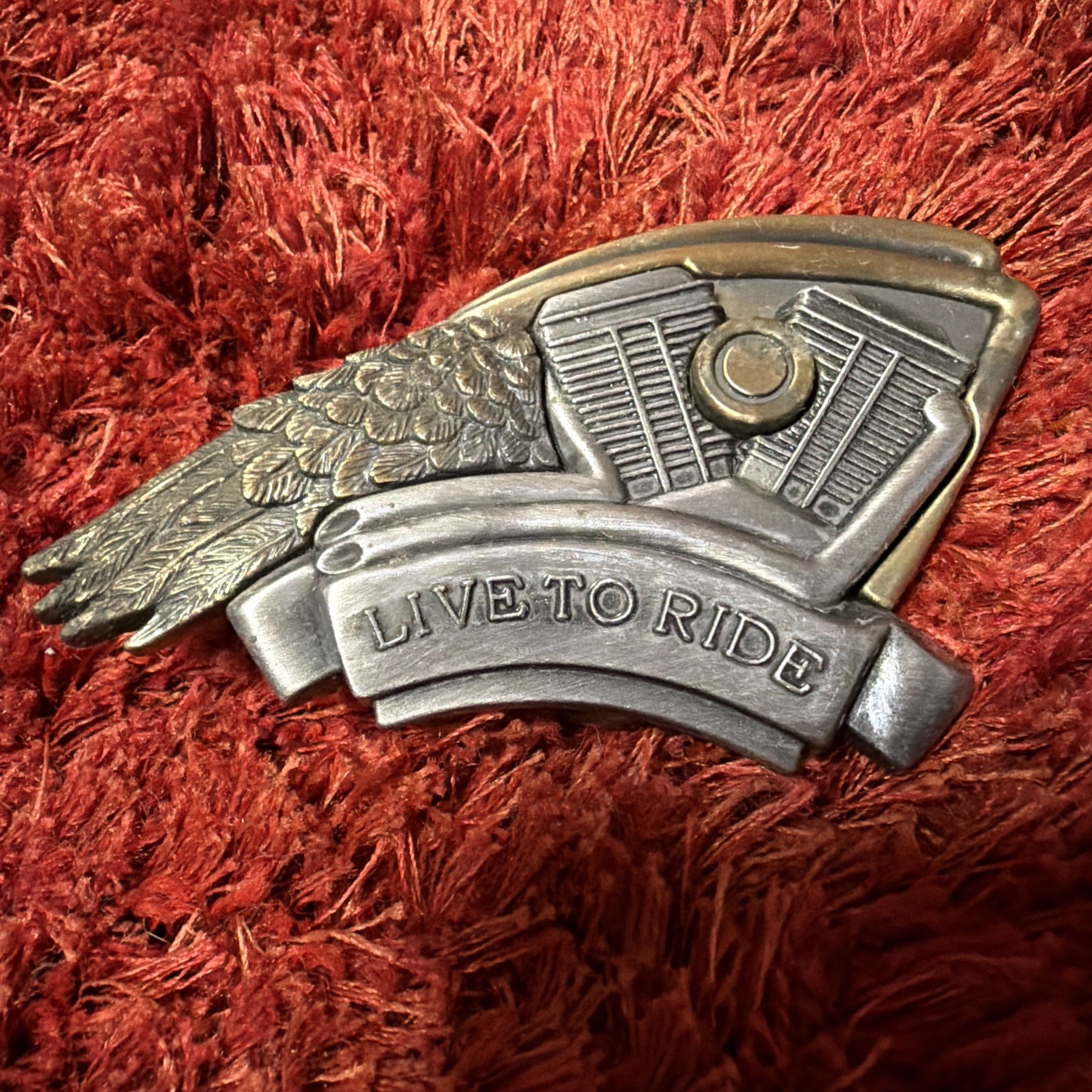 LIVE TO RIDE Eagle Wing & V-Twin Engine Belt Buckle Biker Rider Buckle