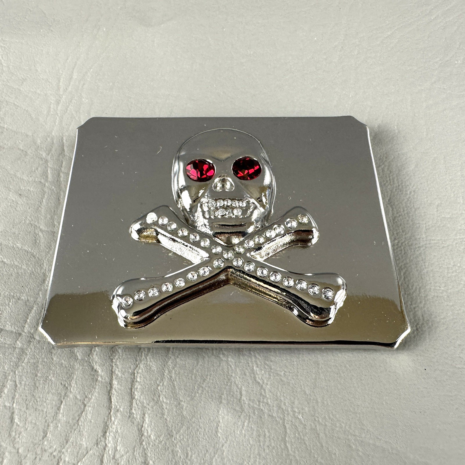 Skull Crossbones Belt Buckle Rhinestone Silver Tone Red Eyes Pirate Goth