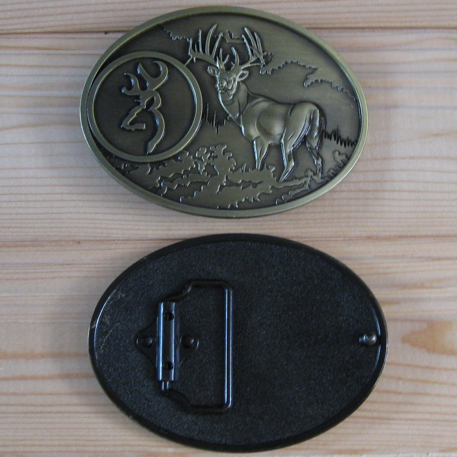 Browning hunting deer buck belt buckle (choice designs)
