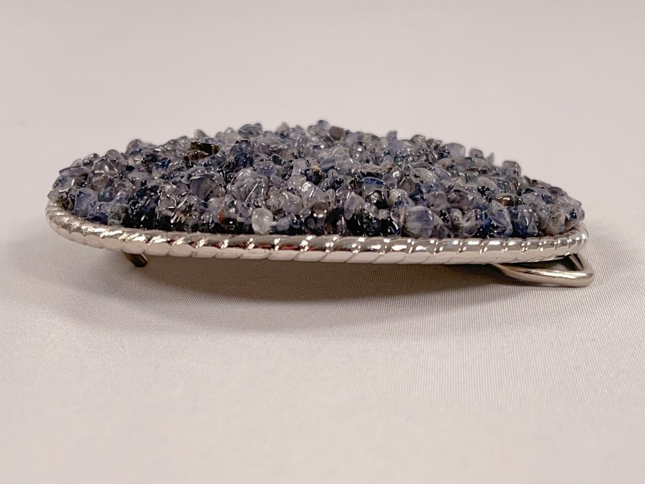 Handmade Oval Silver-Tone Belt Buckle with Iolite Gemstone Bead Inlay – Western