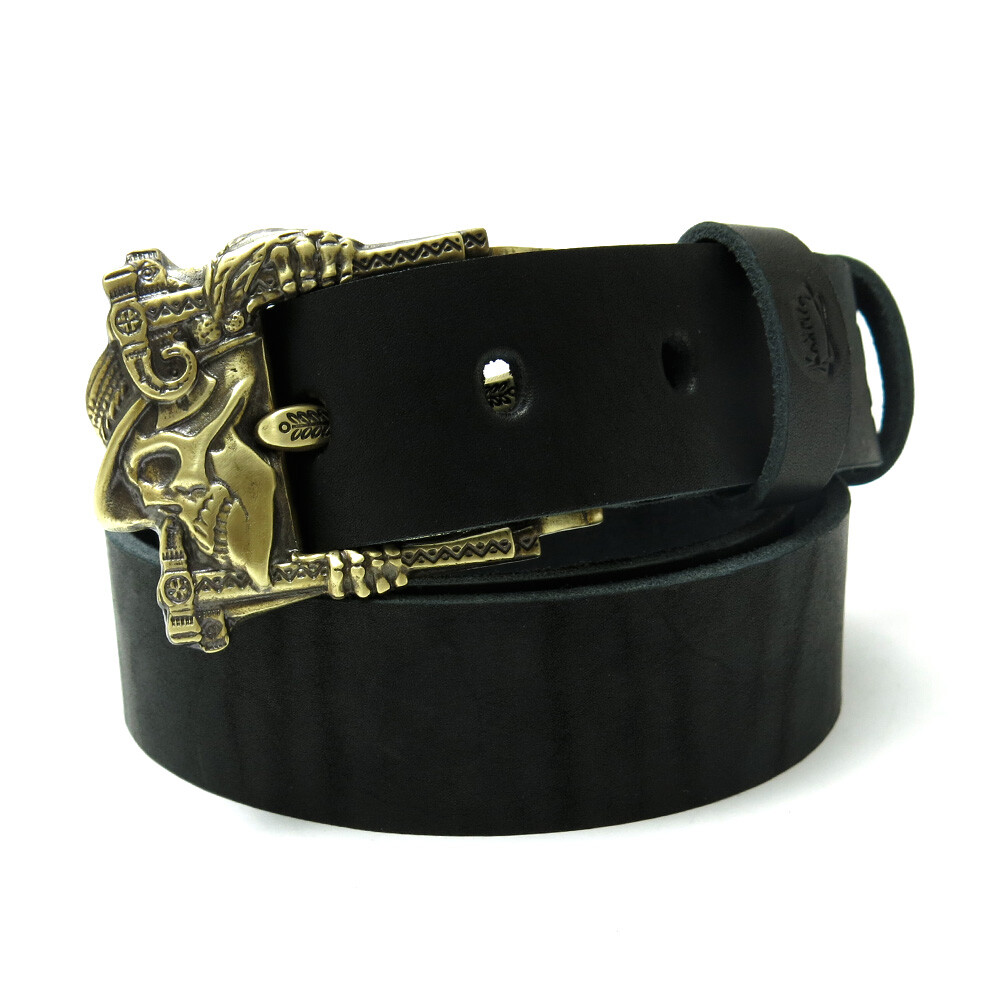 Brass belt buckle with skull « Jolly Roger »; Handmade pin type Skull buckle;