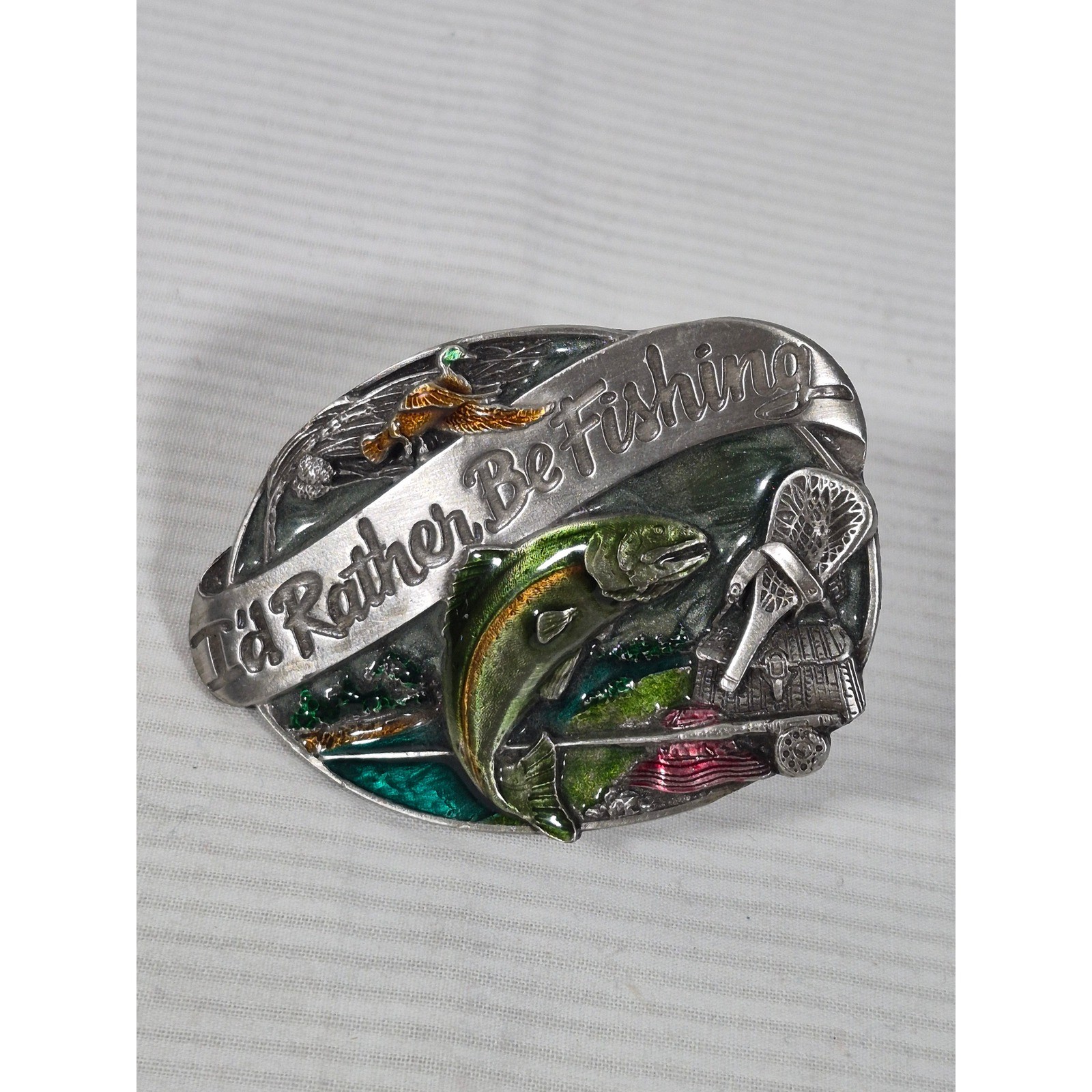 1985 Siskiyou Pewter & Enamel Belt Buckle « I&rsquo;d Rather Be Fishing » Trout M-30
