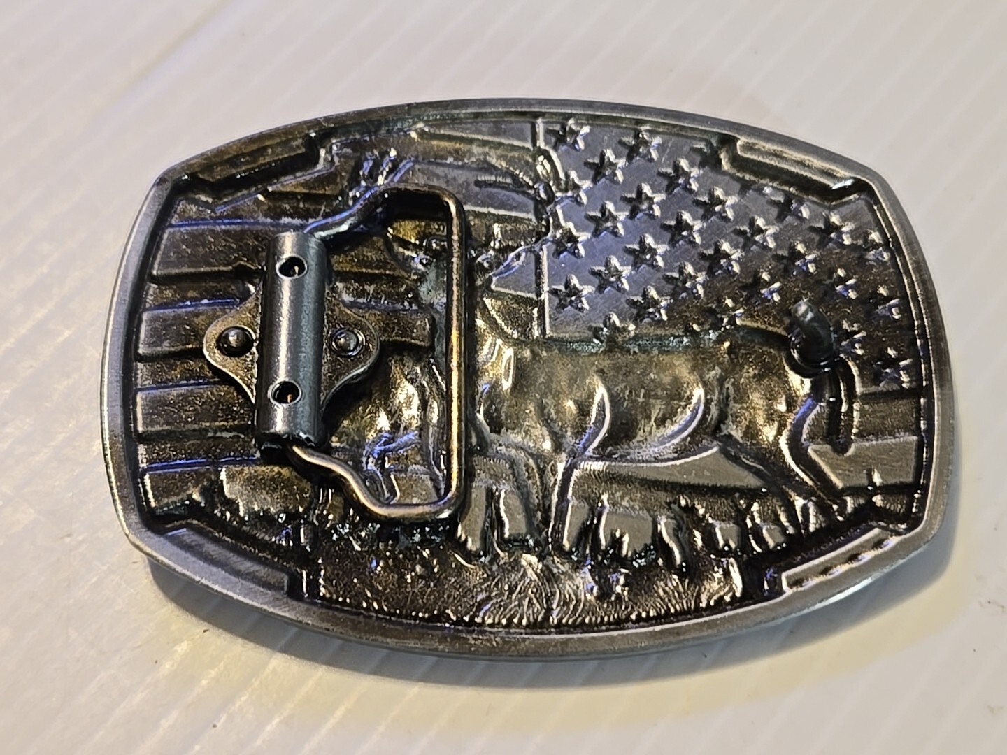 DEER HUNTING BUCK HUNTER / AMERICAN FLAG Metal Belt Buckle