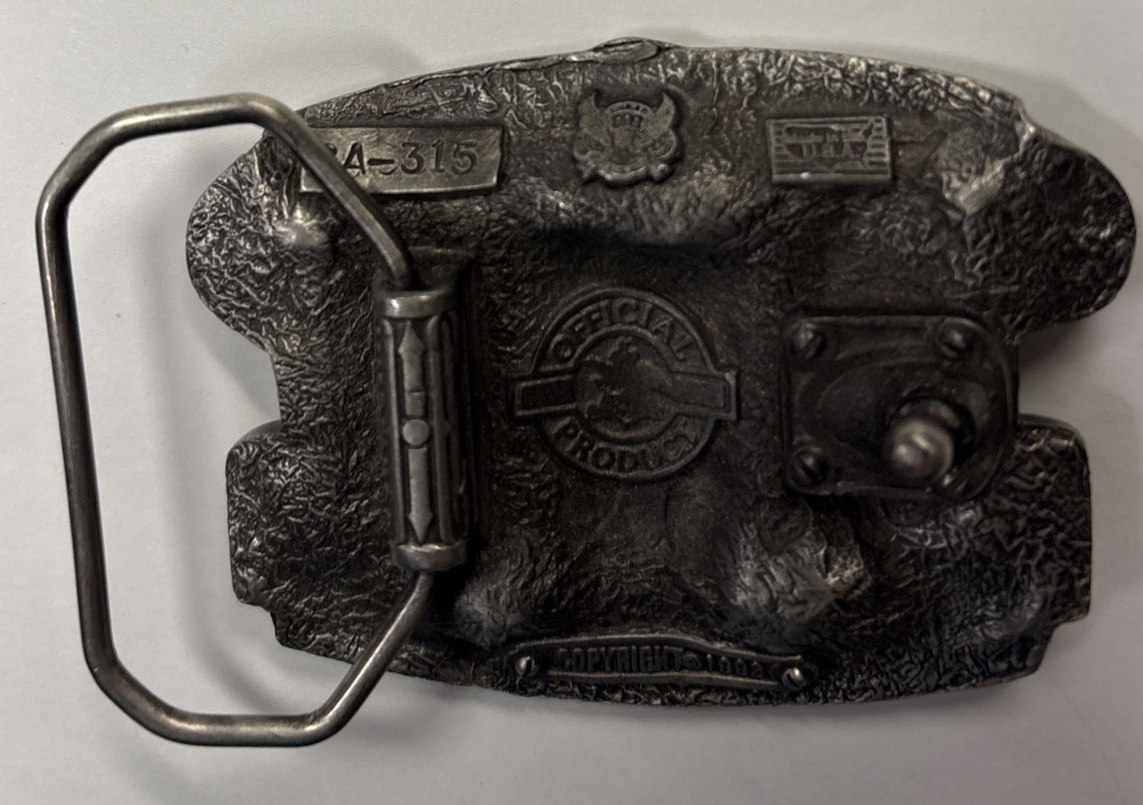 Vintage 1990s « Nothing Beats A Bud » Anheuser-Busch Budweiser Belt Buckle
