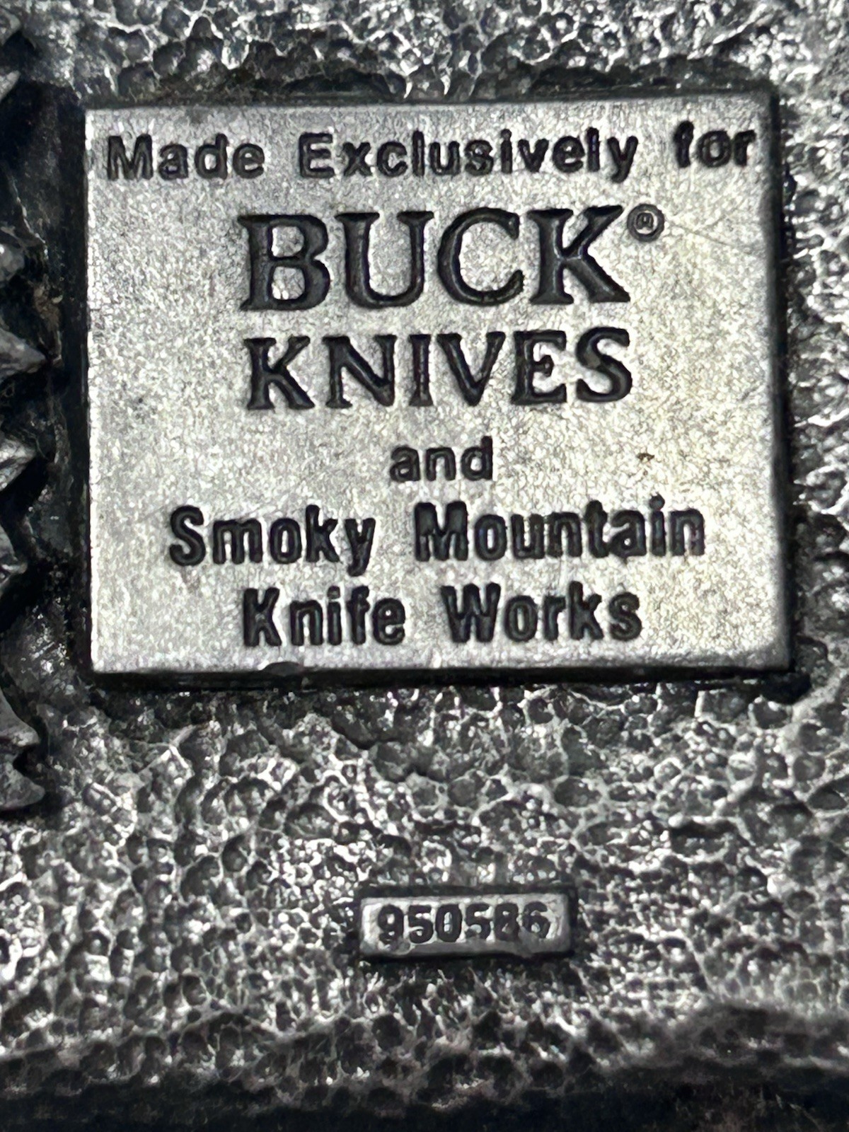 Buck Knives Belt Buckle Four Generations Of Knife Makers Pewter Smoky MT. Knife
