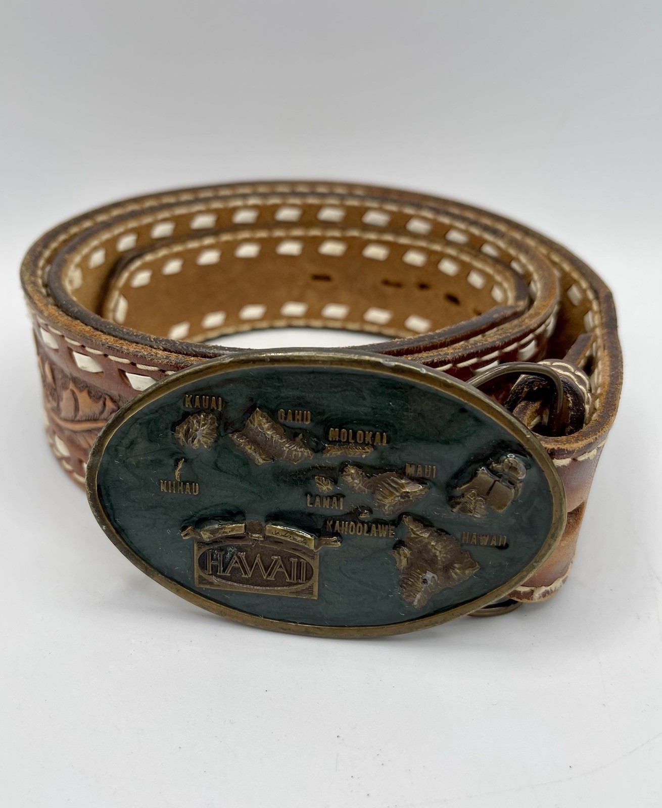 Vtg 1984 Arroyo GrandeBelt Buckle Hawaii Islands w Brown Tru-West Rockmount Belt