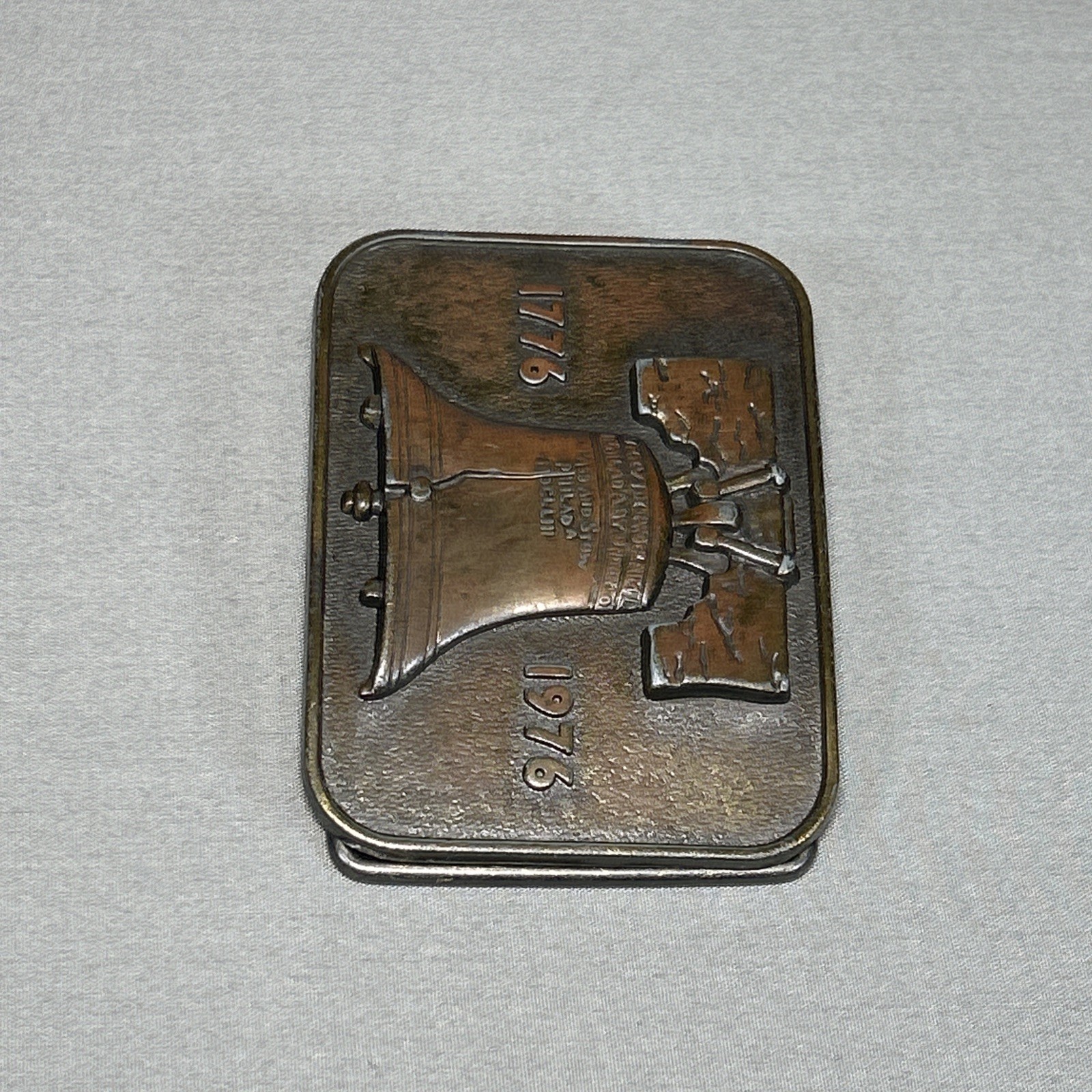 BICENTENNIAL LIBERTY BELL 1776 – 1976 COPPER TONED BELT BUCKLE