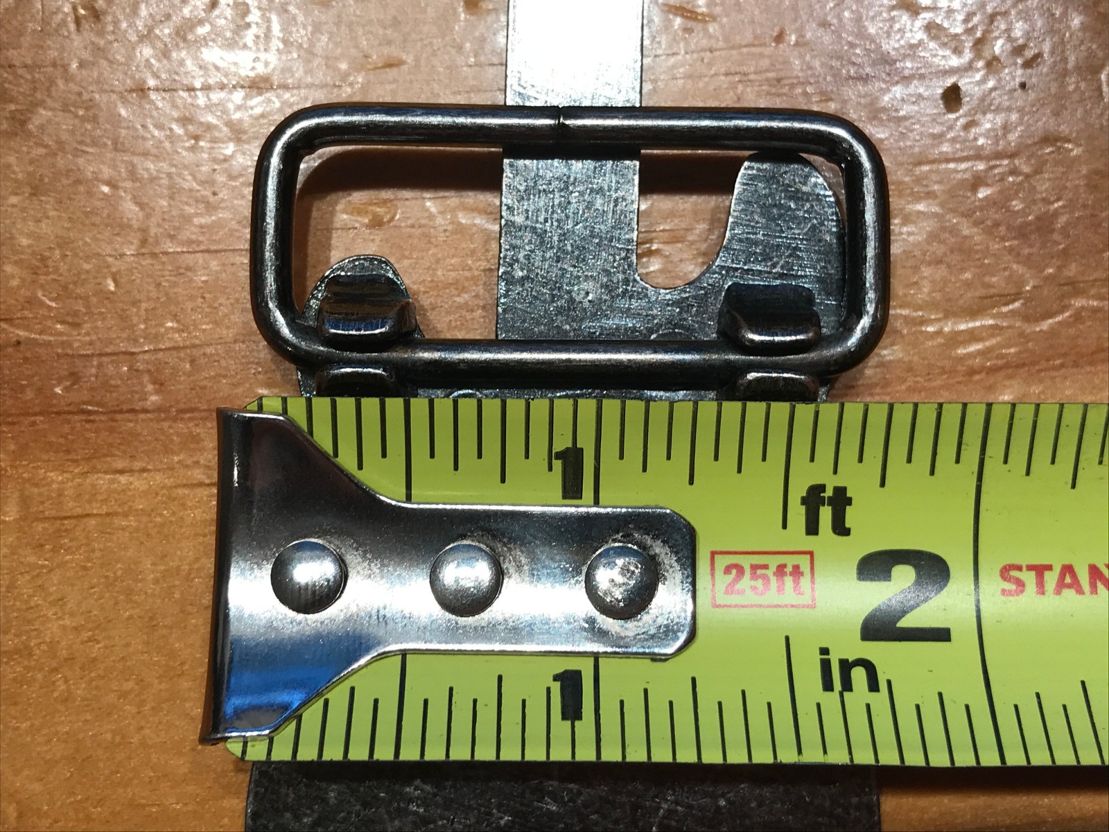 CLASSIC FENDER STRATOCASTER GUITAR GUN METAL GREY BELT BUCKLE
