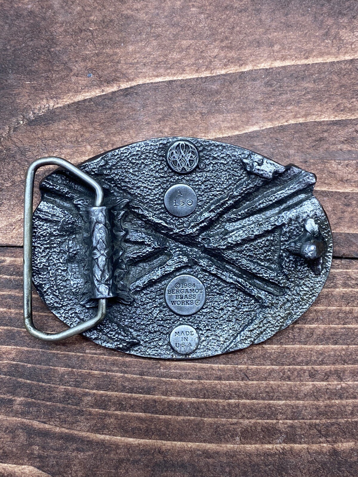 VINTAGE DARTS BELT BUCKLE DARTS & DART BOARD 1984 BERGAMONT BRASS WORKS – New