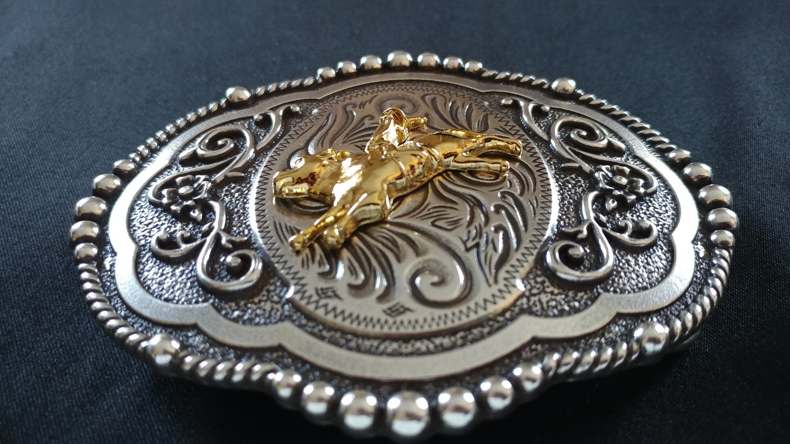 BULL RIDER RODEO WESTERN FLORAL RAISED 3D GOLD COLOR BULL COWBOY BELT BUCKLE