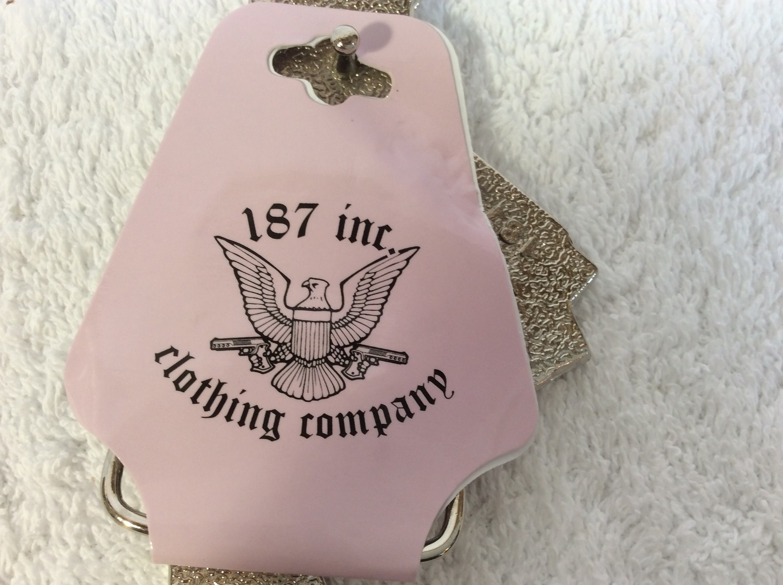 Cadillac Belt Buckle Pink guns design Brand New Chrome Deville Seville Auto Car
