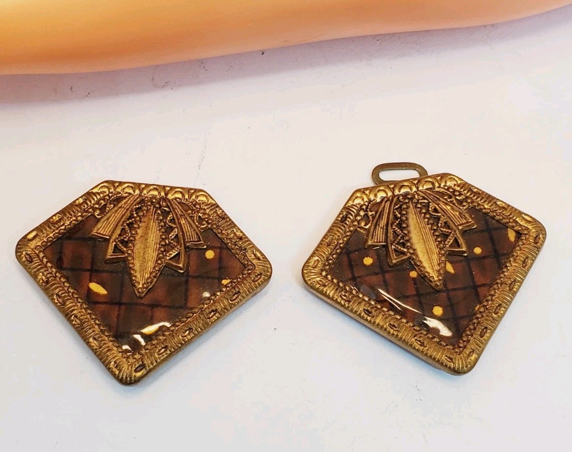 Vintage Women’s Buckle Set Art Deco Inspired Gold Tone Enamel(13)