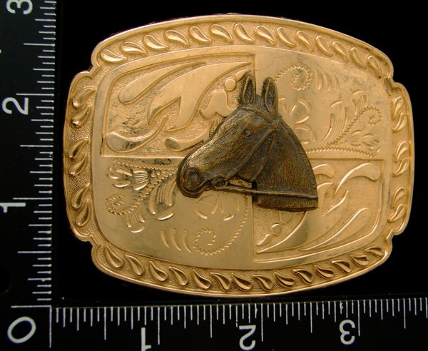 LI04110 *NOS* VINTAGE ***HORSE HEAD w/ BRIDLE*** WESTERN GOLDTONE BELT BUCKLE
