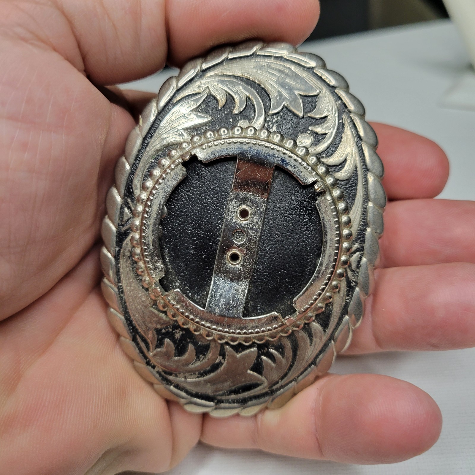 Vintage Silver Dollar Coin Gem Stone Holder Prong Belt Buckle Black Inlay Oval