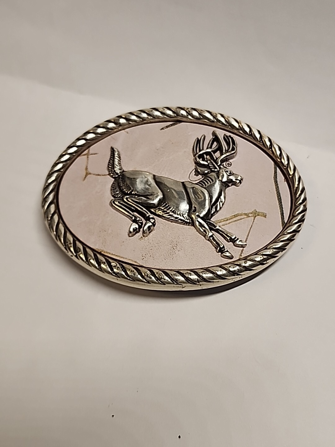 Nocona Belt Buckle Camo Deer Rope Edge Silver Tone Oval Leaping White Tail