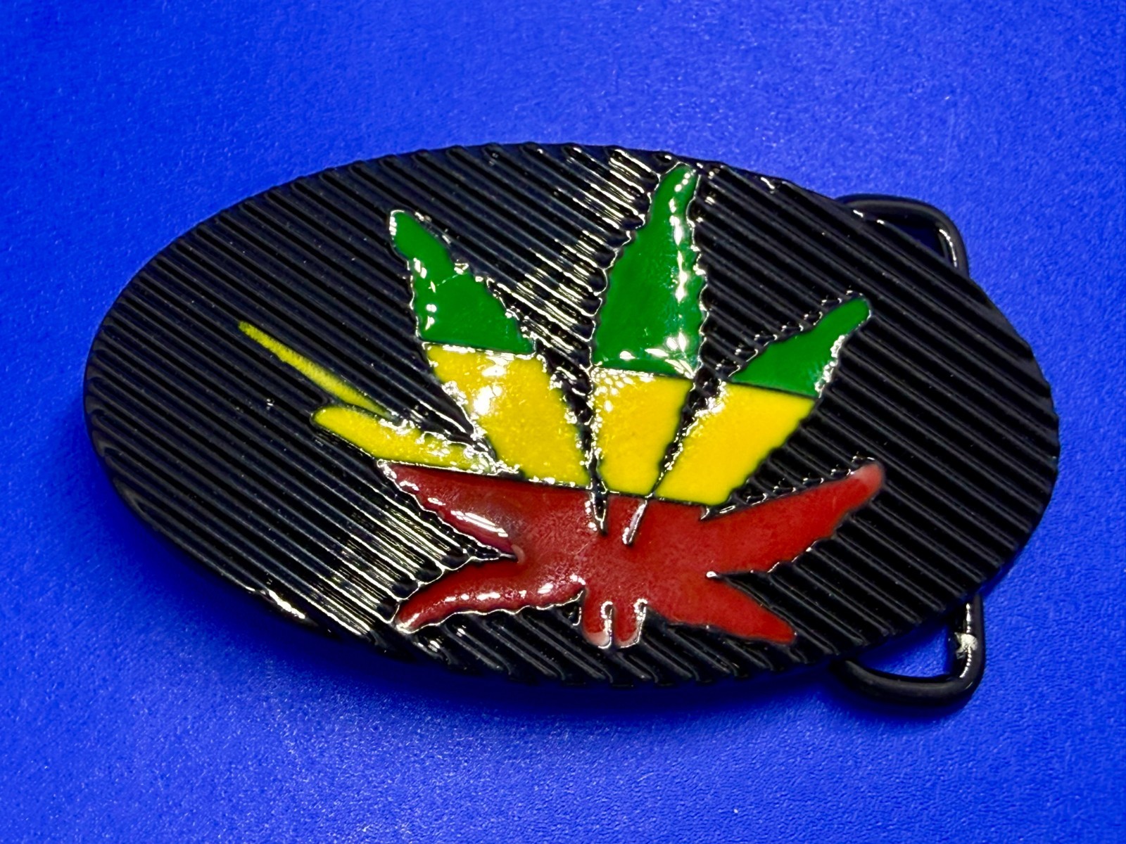 Marijuana Cannabis Pot Leaf Weed Enameled Rasta Belt Buckle New in open Box