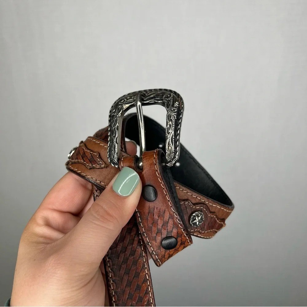 STONE | Leathern Western Belt with buckle Brown