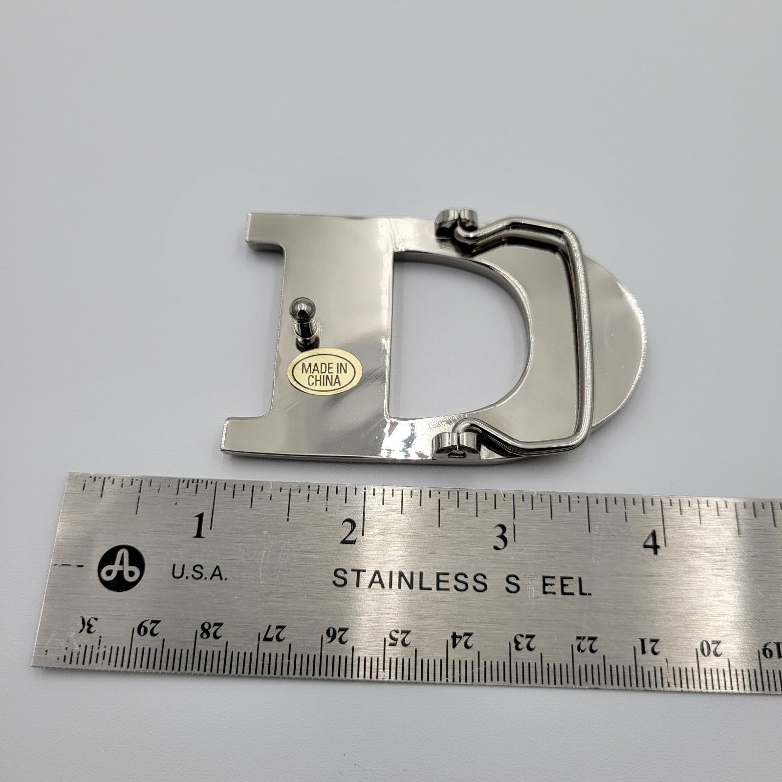 D Initial Brushed Chrome Belt Buckle 3&Prime; x 2&Prime; Up To 1 1/4&Prime; Belt