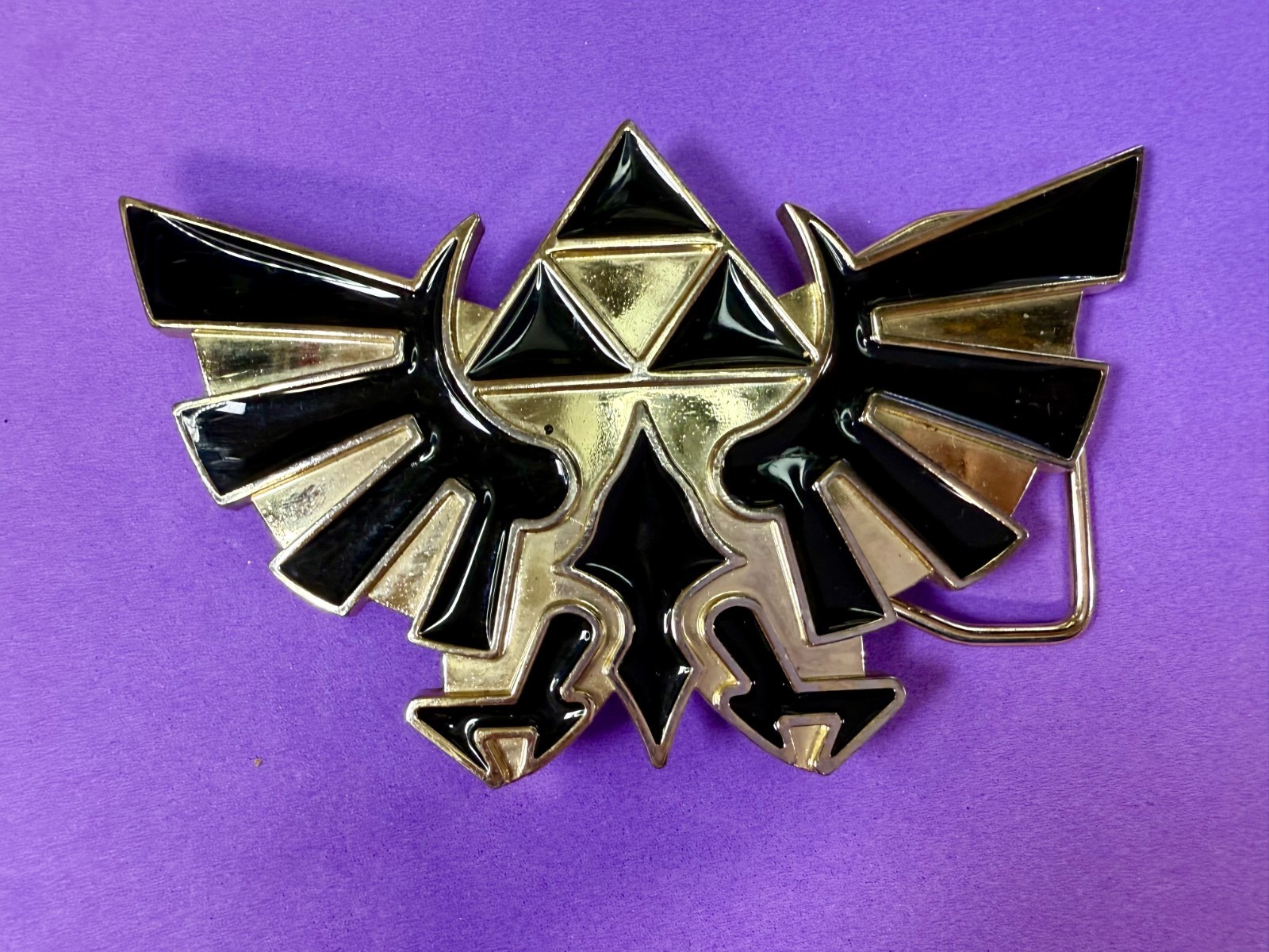 The Legend Of Zelda Black Golden Crest Triforce Nintendo Belt Buckle