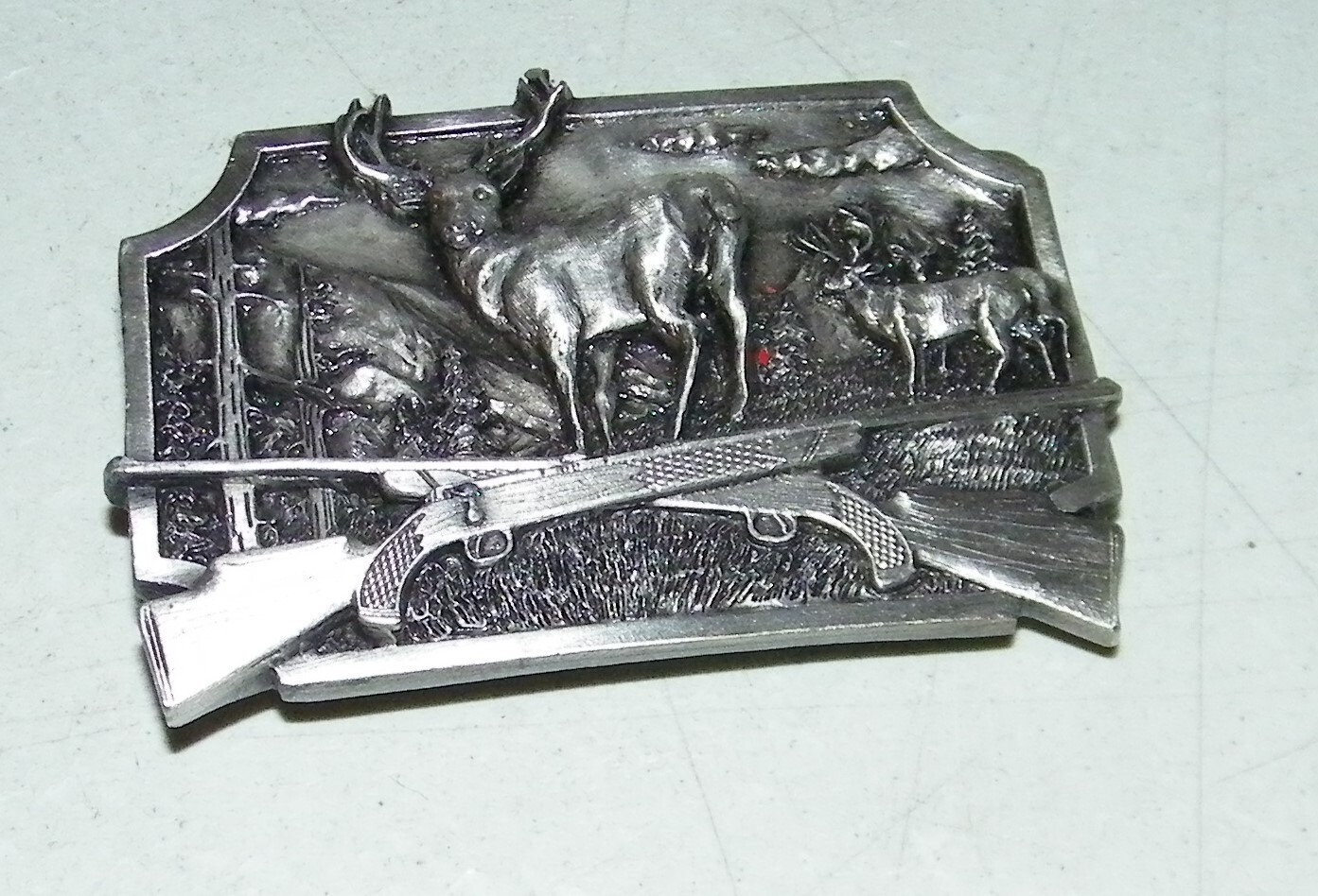 Vintage Siskiyou Pewter S-10 Belt Buckle Buck Deer Elk Hunting Rifle Guns 1982