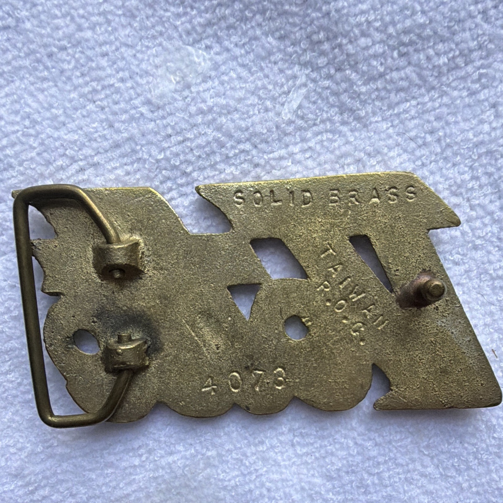 Men&rsquo;s Title Logo Solid Brass Belt Buckle Gold Antique Finish 1.5in MPN 4073
