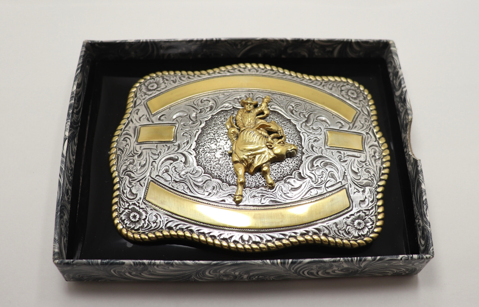 NEW Crumrine Western Rectangle BULL RIDER Belt Buckle 3807241 BOXED