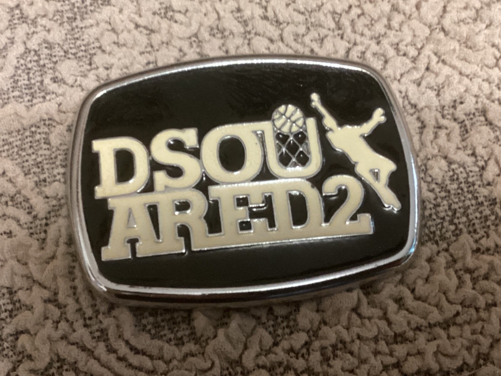 RARE DSQUARED2 MEN UNISEX BELT BUCKLE METAL .
