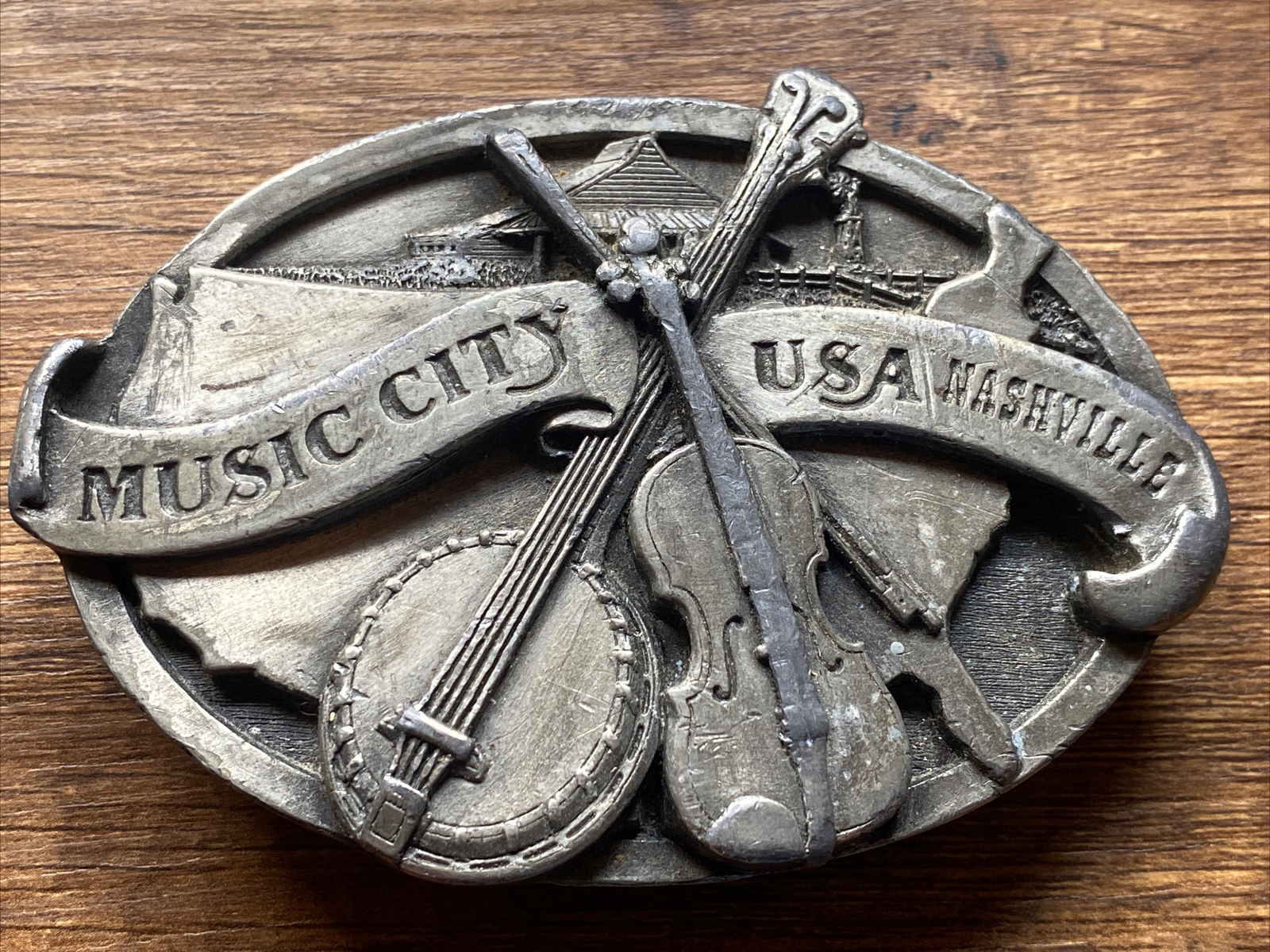 Vintage NASHVILLE MUSIC CITY USA metal Belt Buckle Pewter Banjo Fiddle Country