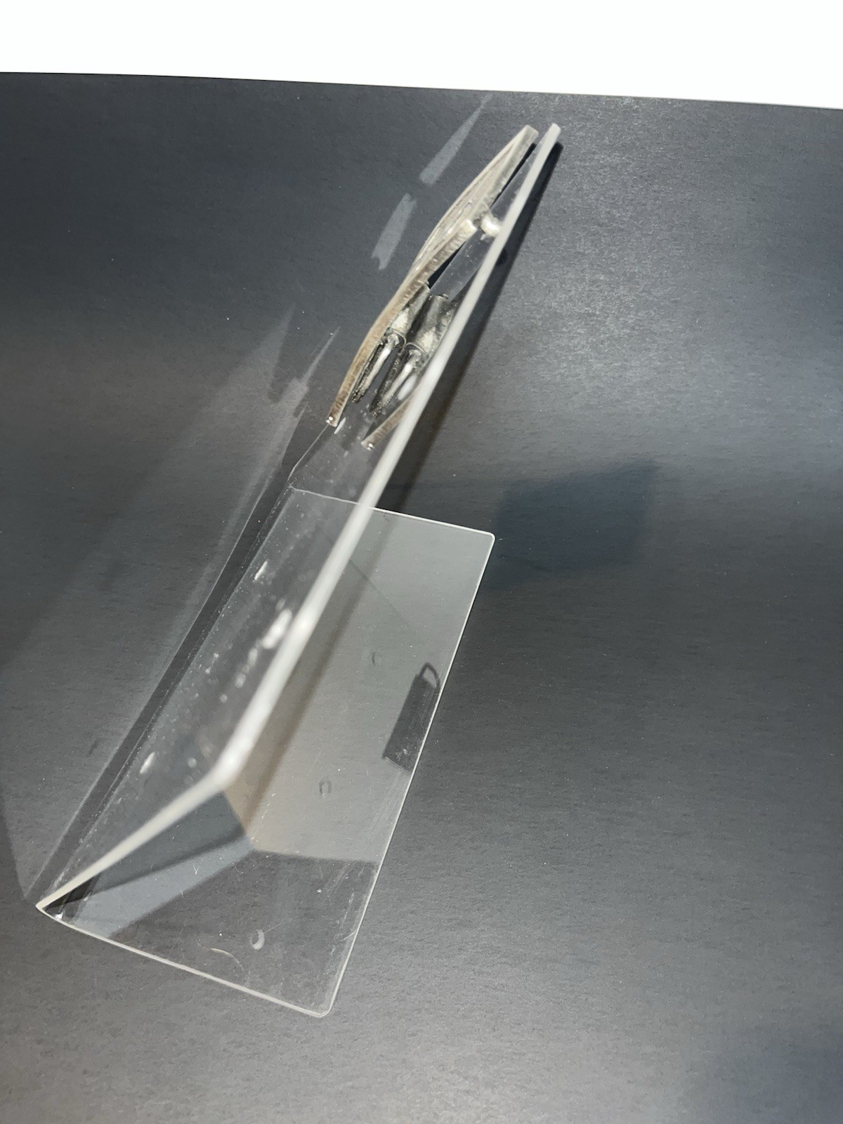 Belt buckle holder