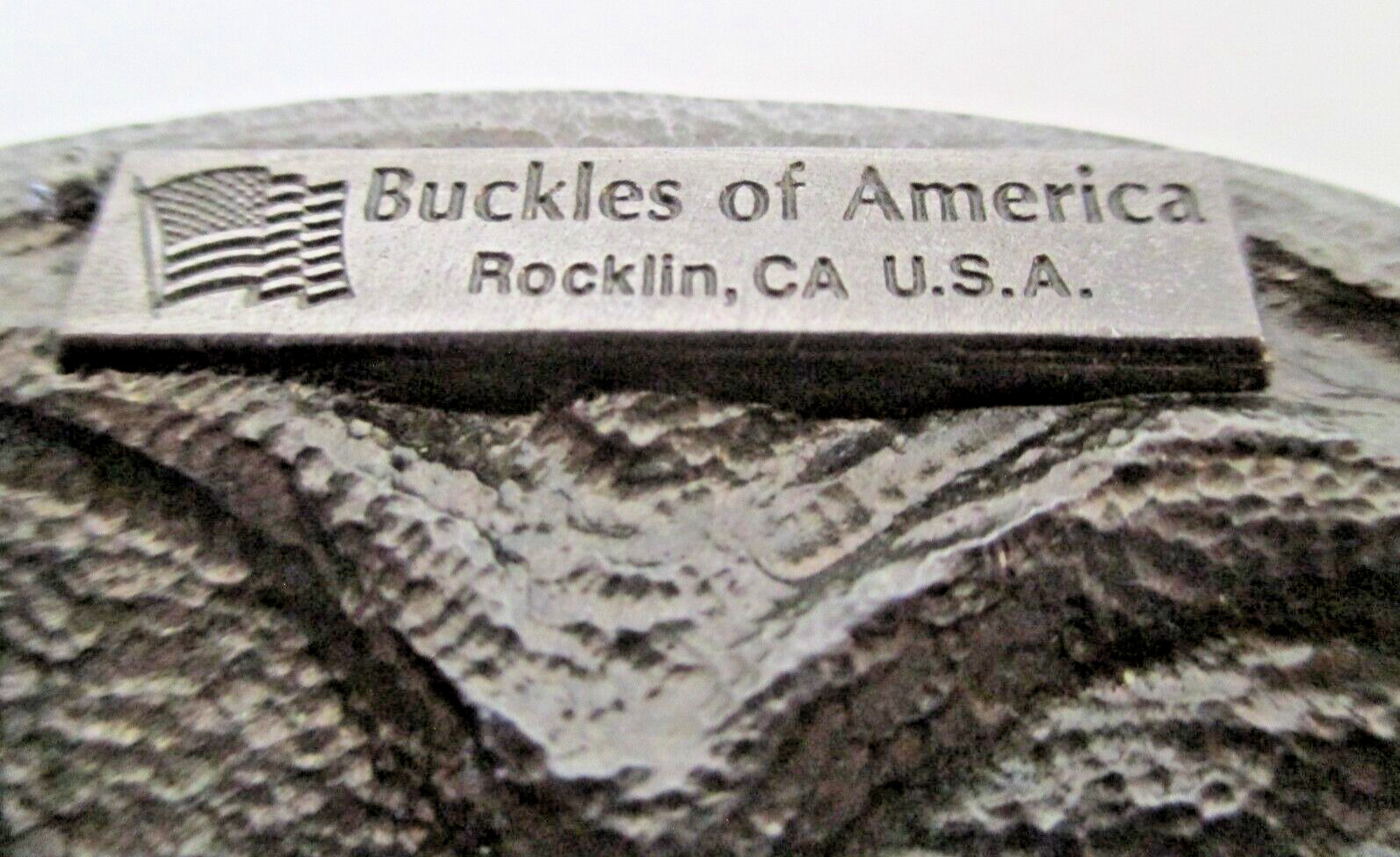 Buckles of America 3&Prime; INDIAN NICKEL BUFFALO COIN BELT BUCKLE BA-107 PEWTER AZ24