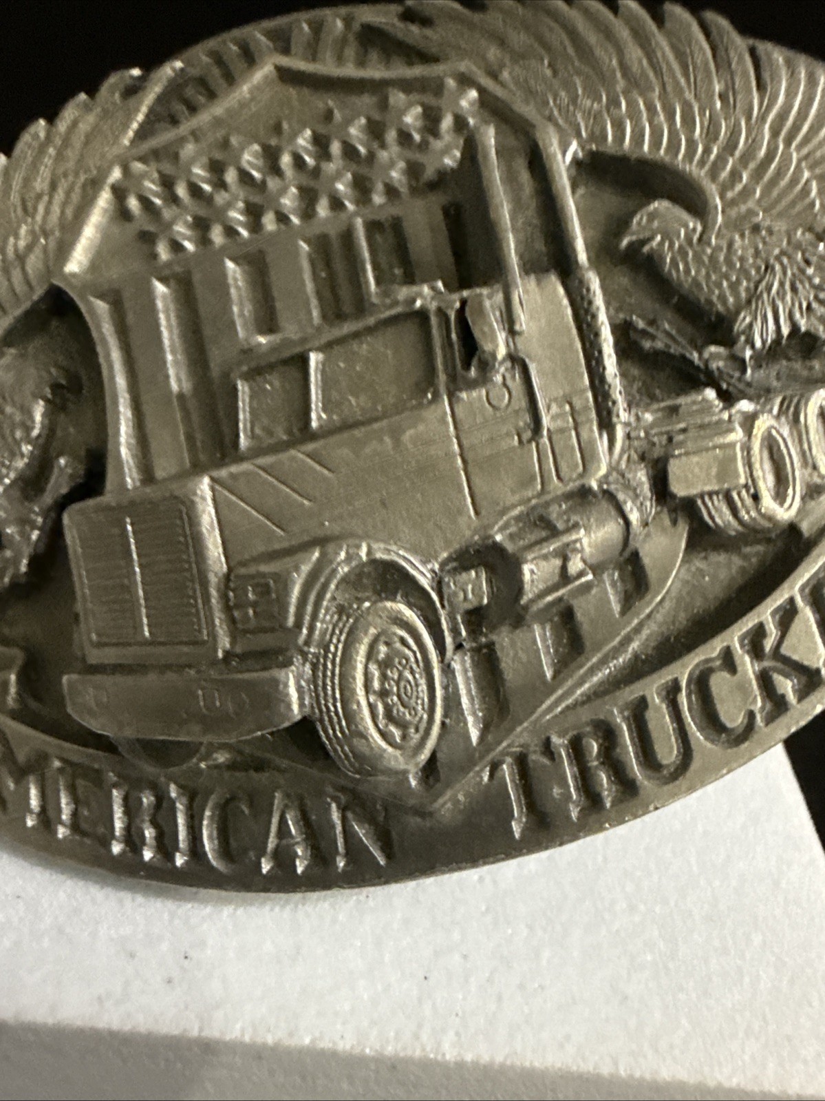 Vintage American Trucker 1998 Pewter Belt Buckle Siskiyou Semi Truck Eagle USA