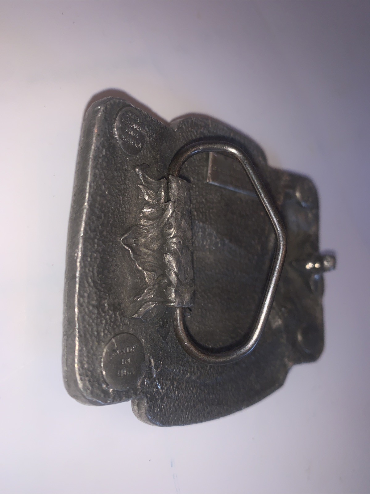 US ARMY TANK Flag Eagle Pewter BELT BUCKLE Made USA machines ,Man Steel & Pride