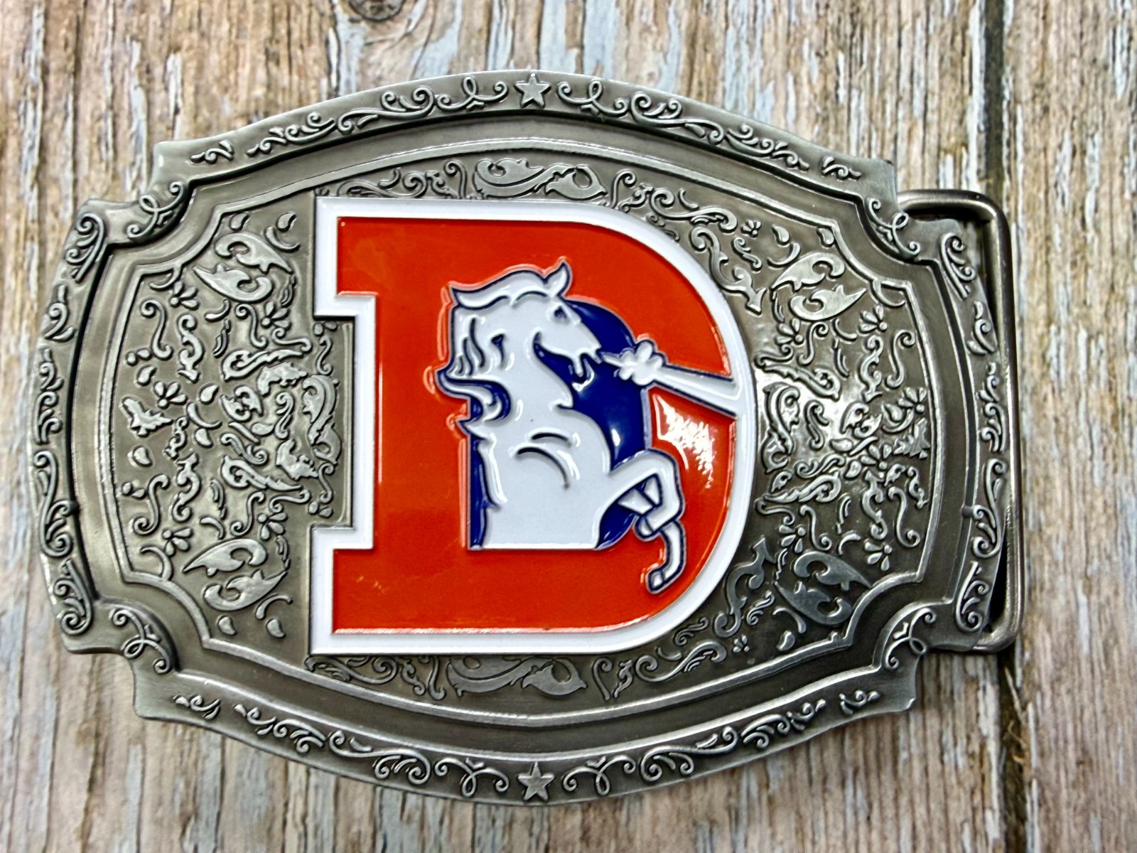 Denver Broncos Retro D Logo NFL Licensed Football League Sports Fan Belt Buckle