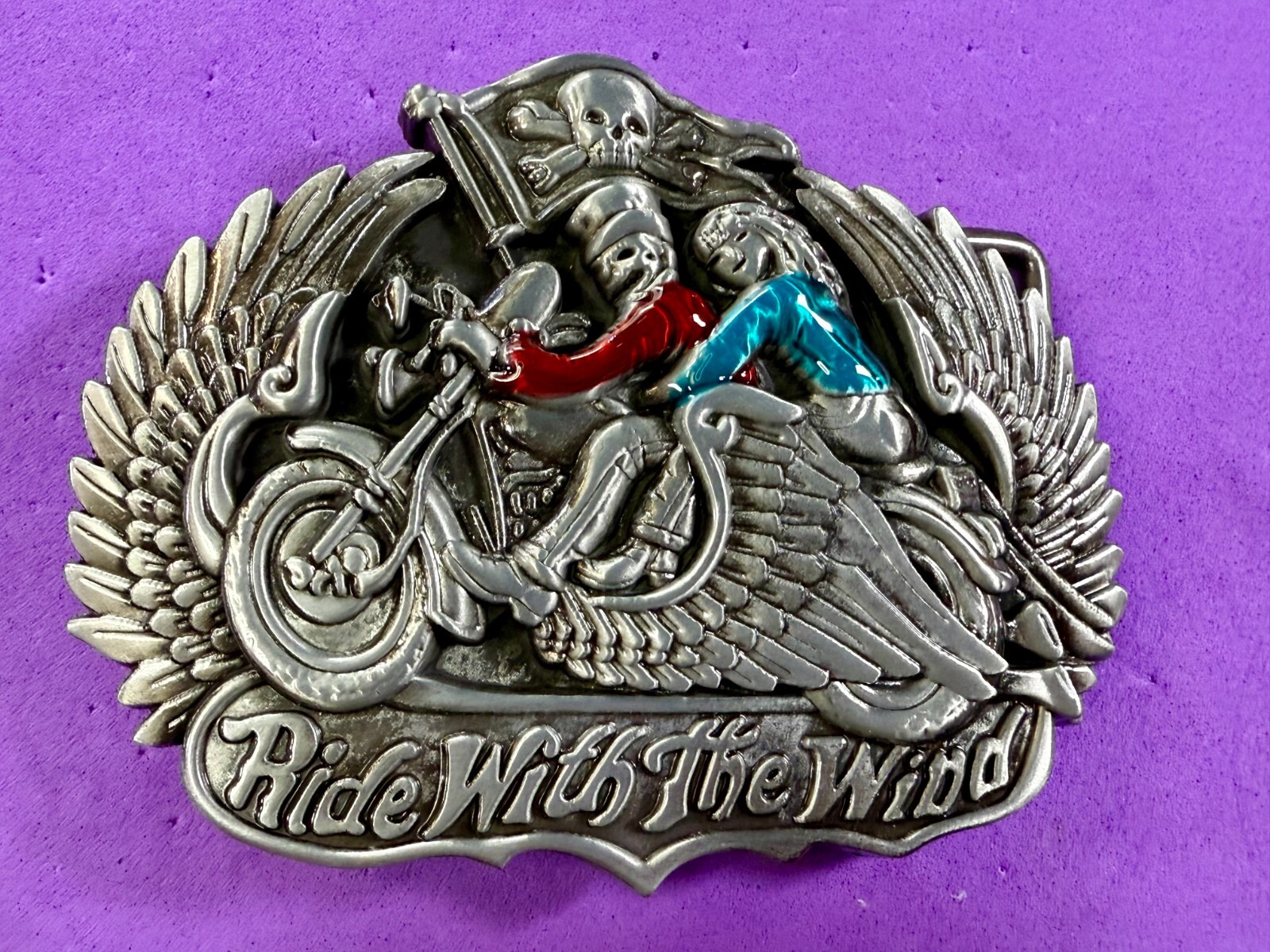 Ride With The Wind Wings Skull Flag Motorcycle Bikers Riders Cutout Belt Buckle