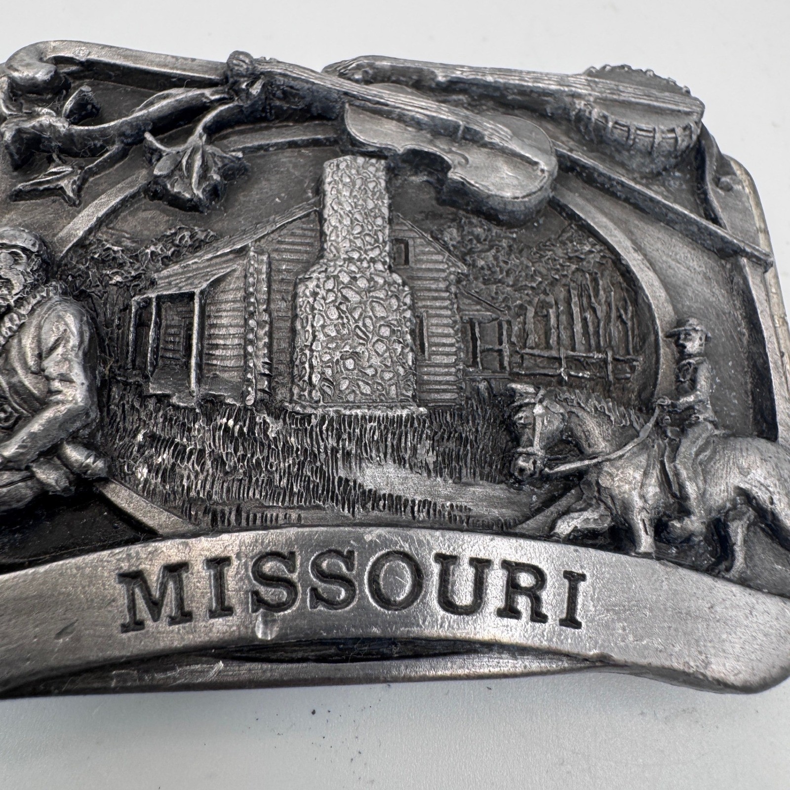Vintage Missouri State Belt Buckle Pioneer Log Cabin Fiddle Banjo Pewter Tone
