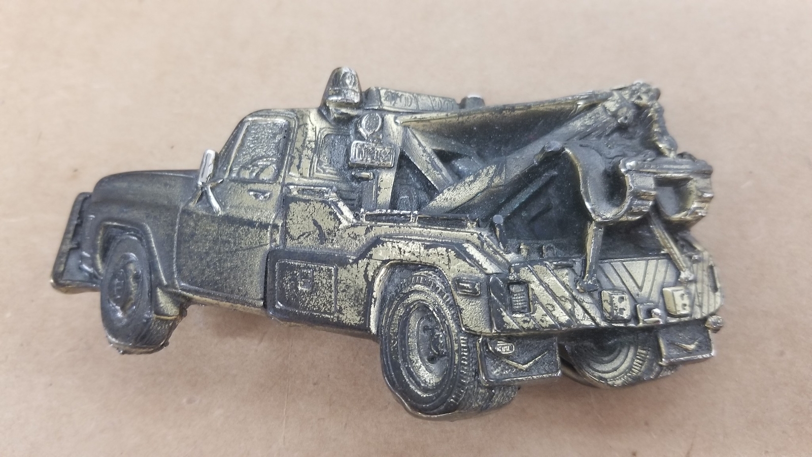 Vintage 1980 Tow Truck Wrecker Driver Belt Buckle American Buckle Co.