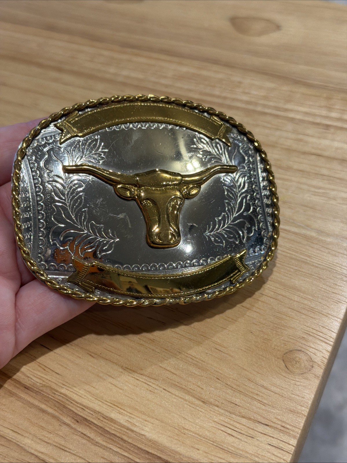 GOLD & SILVER (IN COLOR ONLY) RODEO WESTERN LONGHORN BULL Metal Belt Buckle