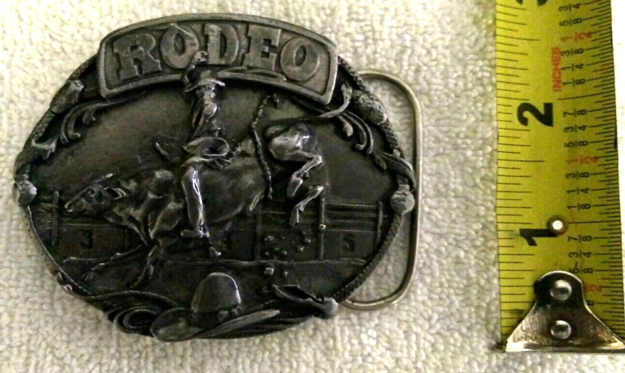 Vintage RODEO Siskiyou Buckle Co. Inc Williams Oregon L-30