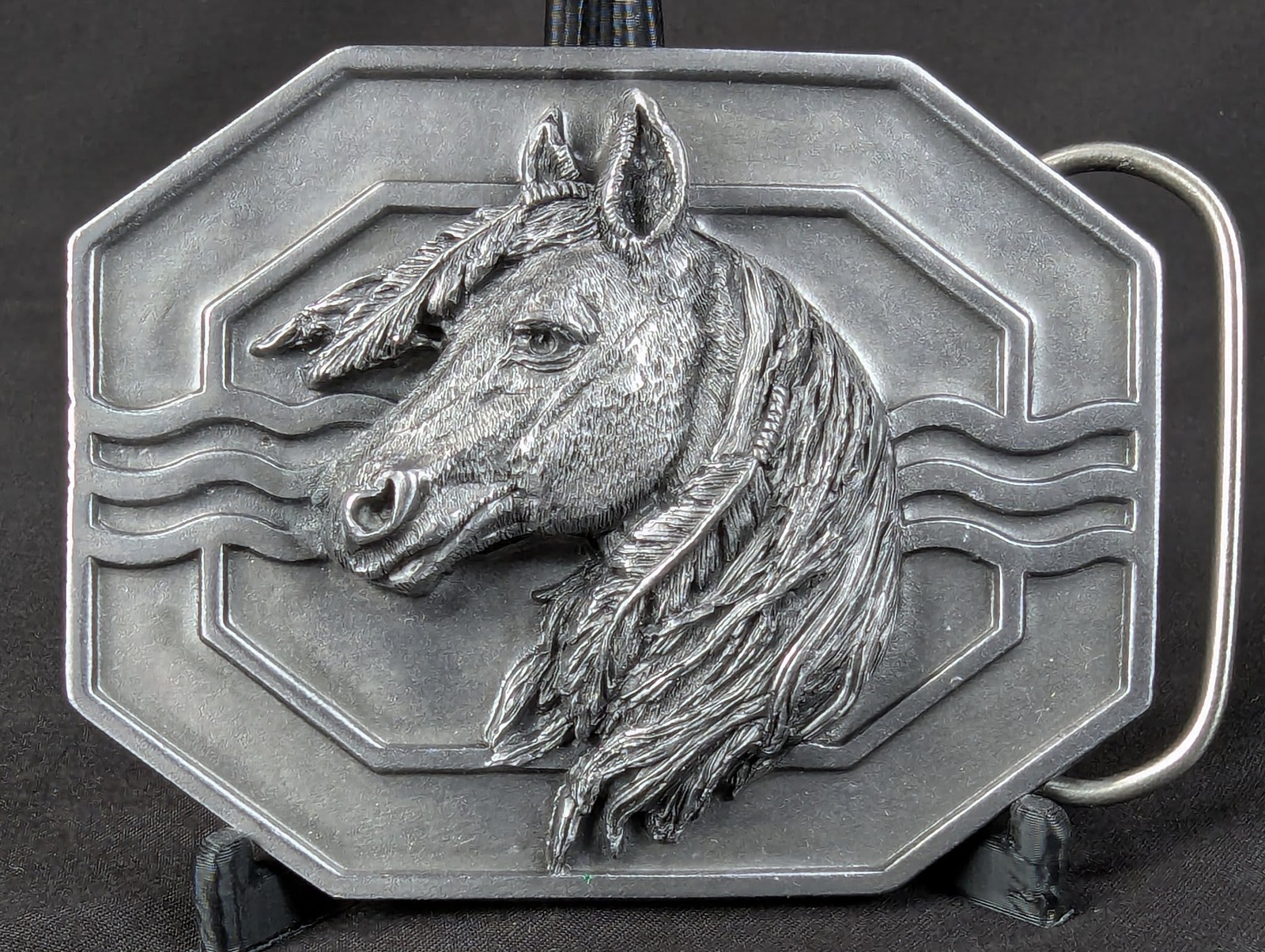 Vintage 1988 Siskiyou Buckle Co Mighty Horse Belt Buckle Solid Pewter Made in…