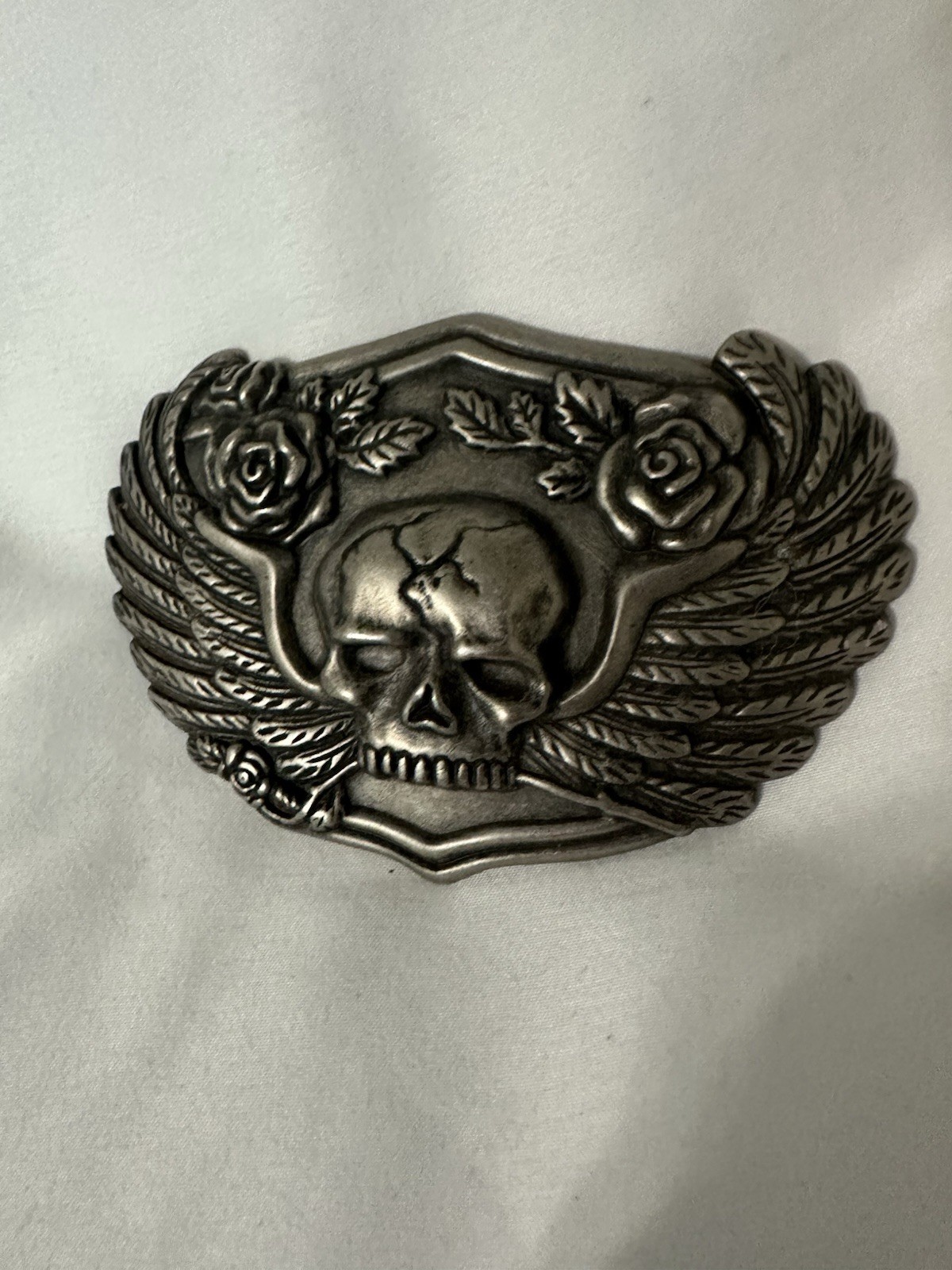 Skull With Wings and Roses Belt Buckle Biker Buckle to suit 1.5&Prime; (40mm) Belt