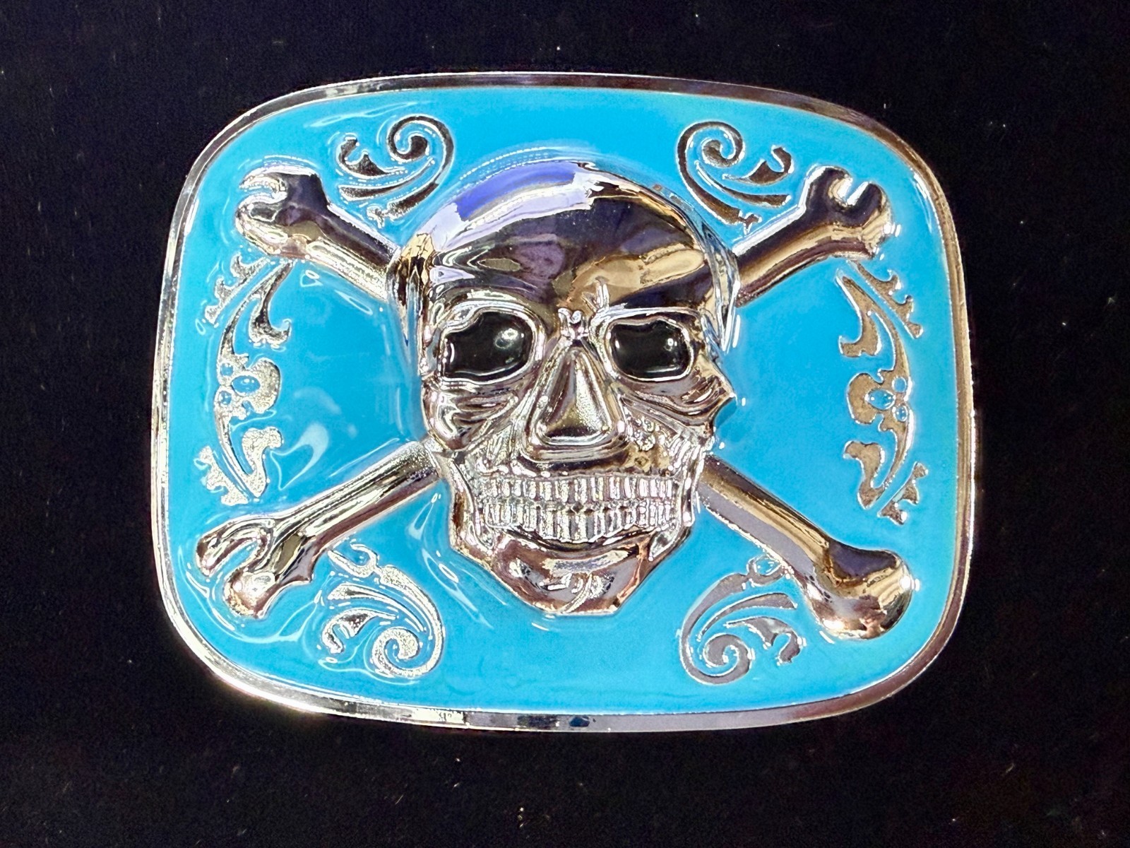 Jolly Roger Pirate Skull Head & Crossbones Blue Enamel Colored New Belt Buckle