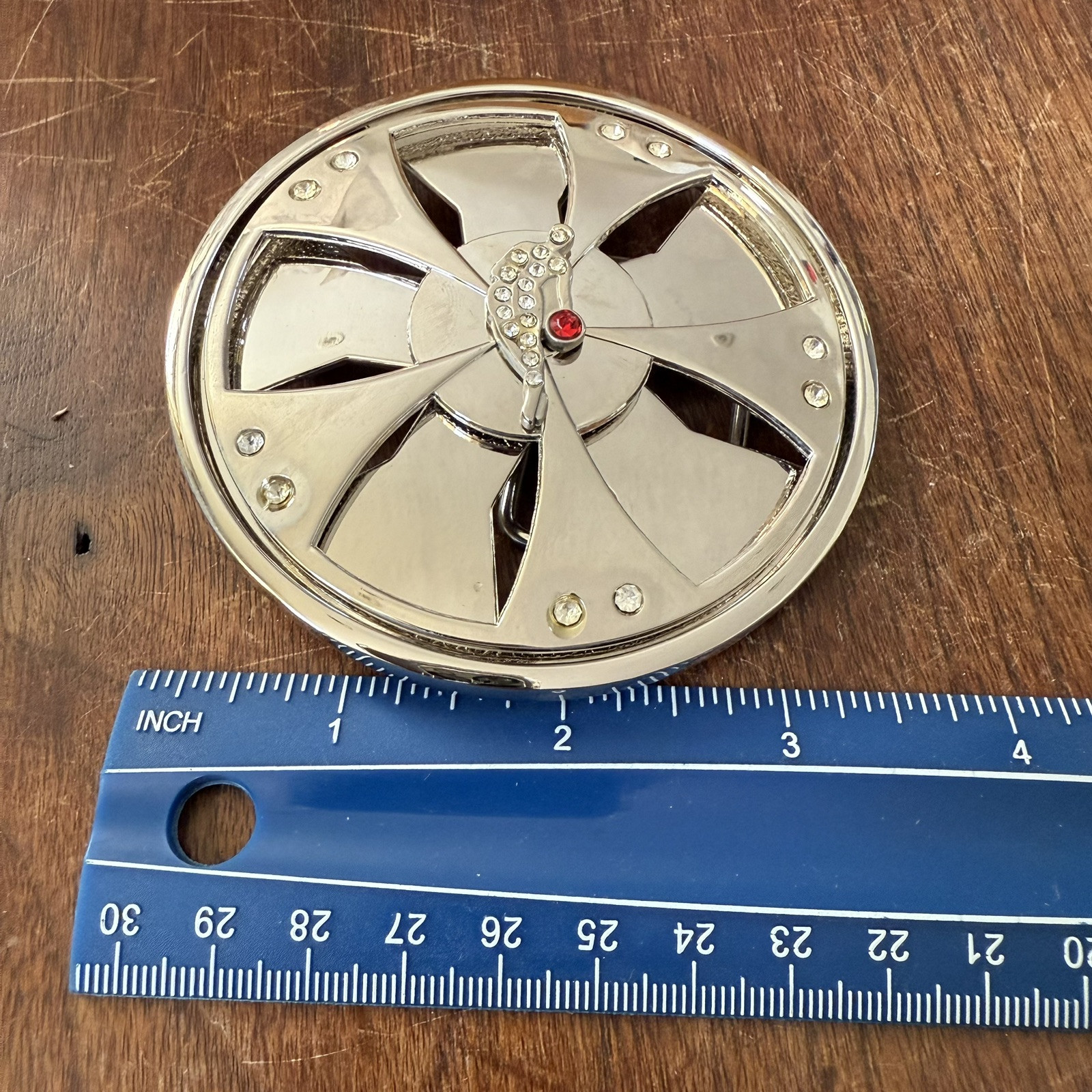 Vintage Chrome Silver Round Spinner Belt Buckle Y2K Basketball Hip Hop Rap